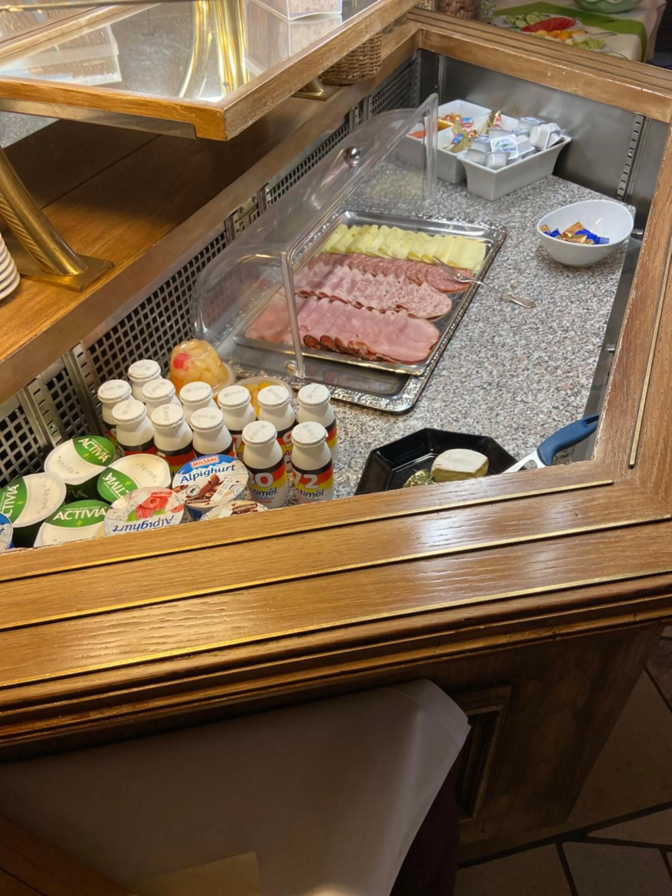 Breakfast in Landhotel Kahrmühle