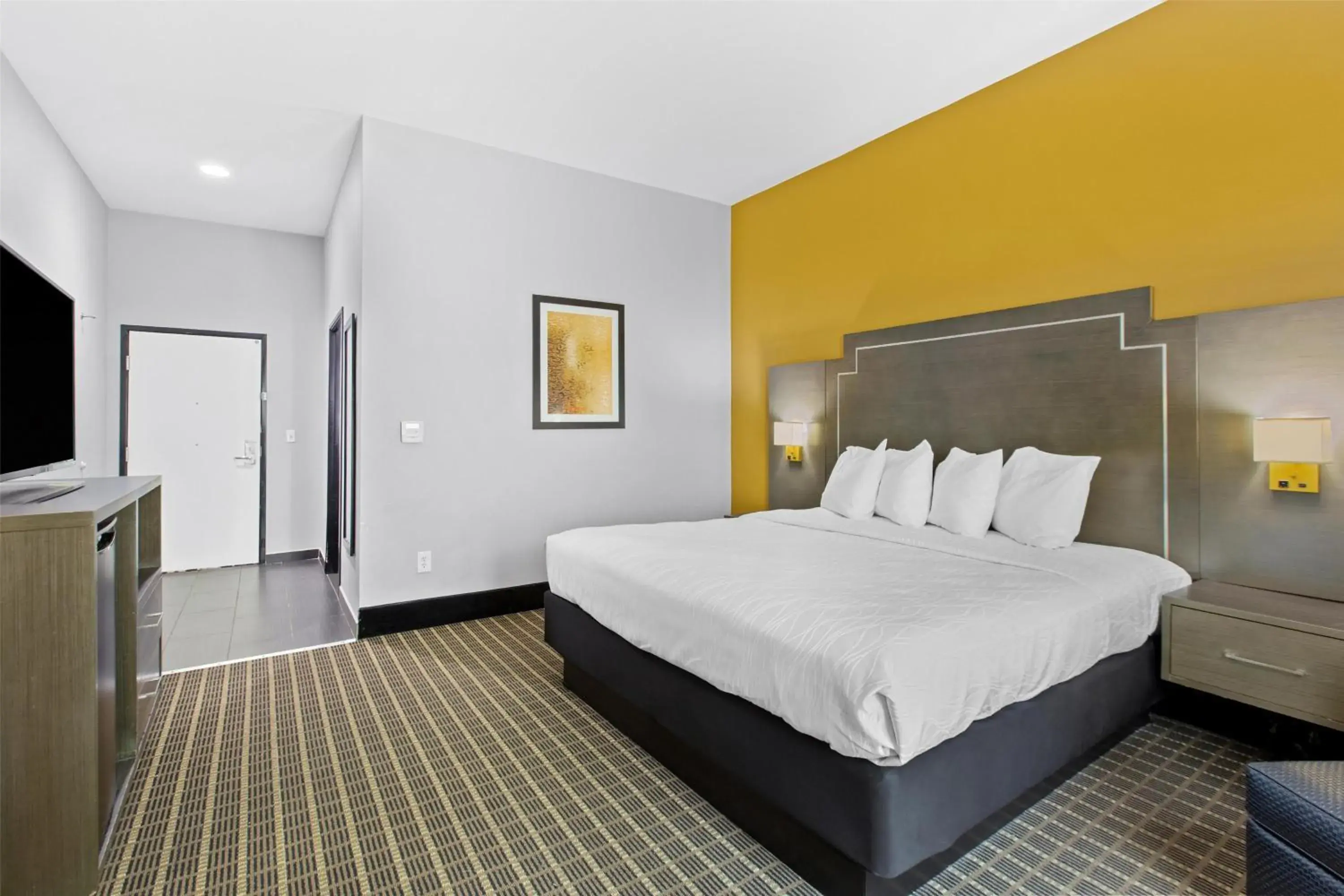 King Room with Roll-In Shower - Disability Access in Best Western Plus Regency Park King Room with Roll-In Shower - Disability Access in Best Western Plus Regency Park