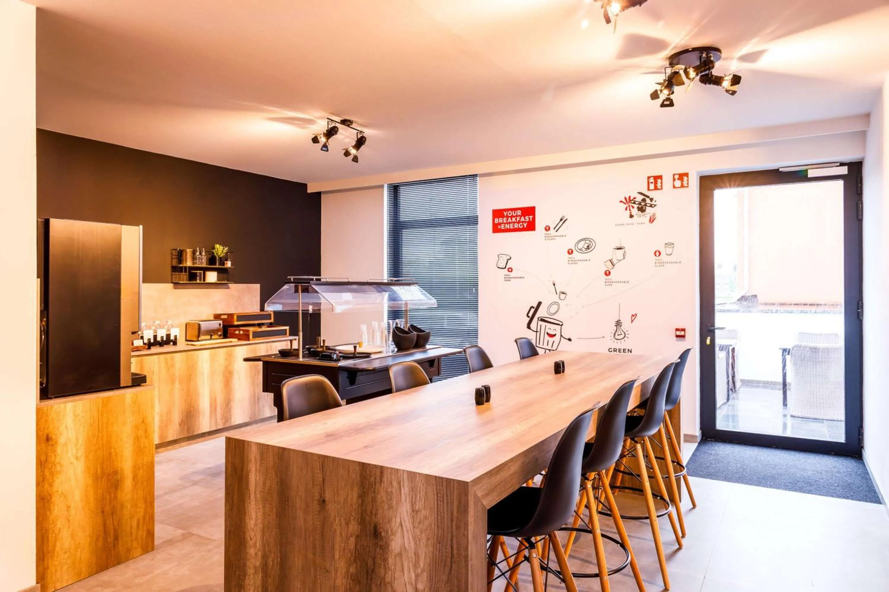 Restaurant/places to eat in B-INN Lier