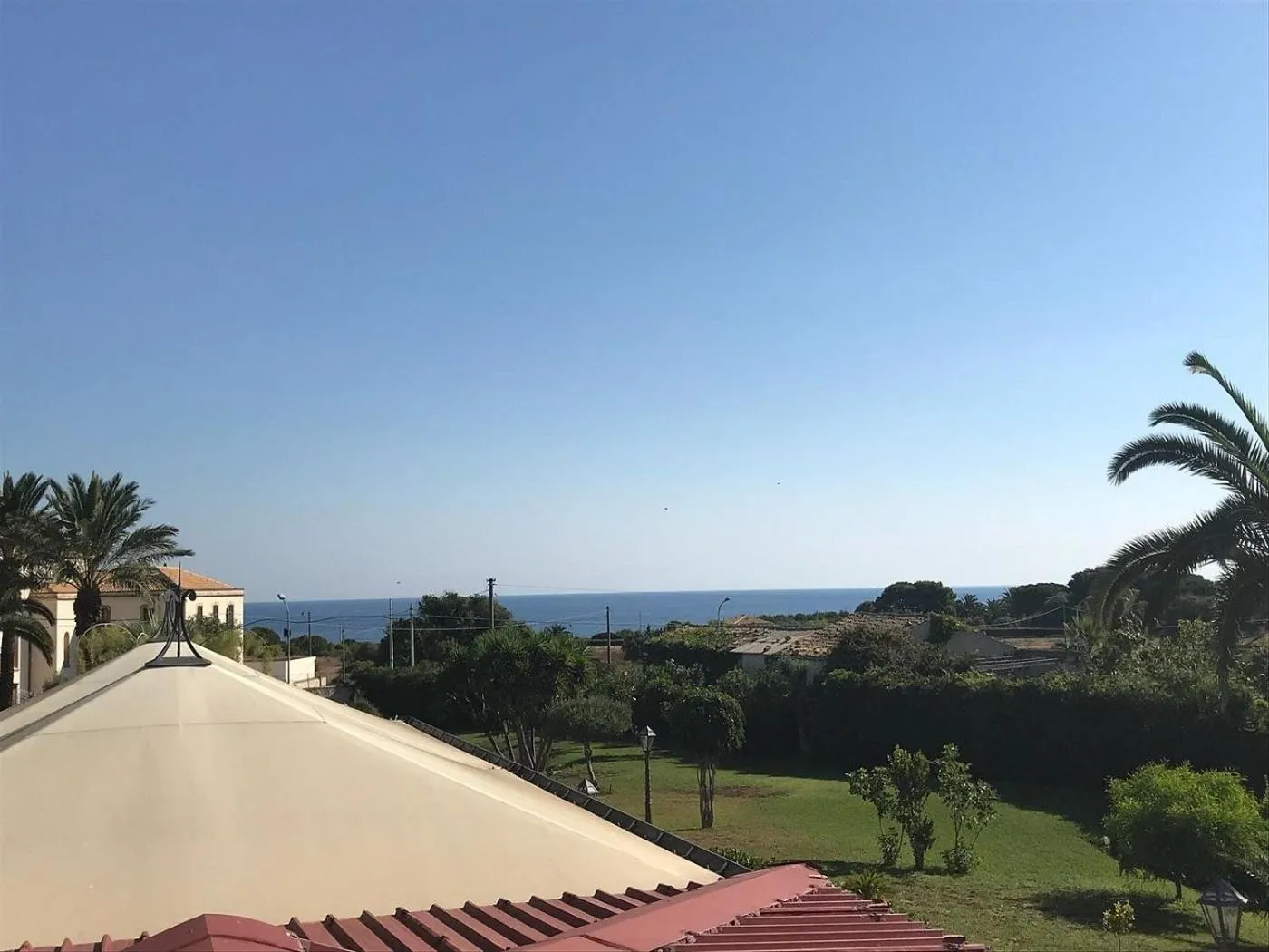 Day in Isola Charm B&B - Pool & Nature Stay