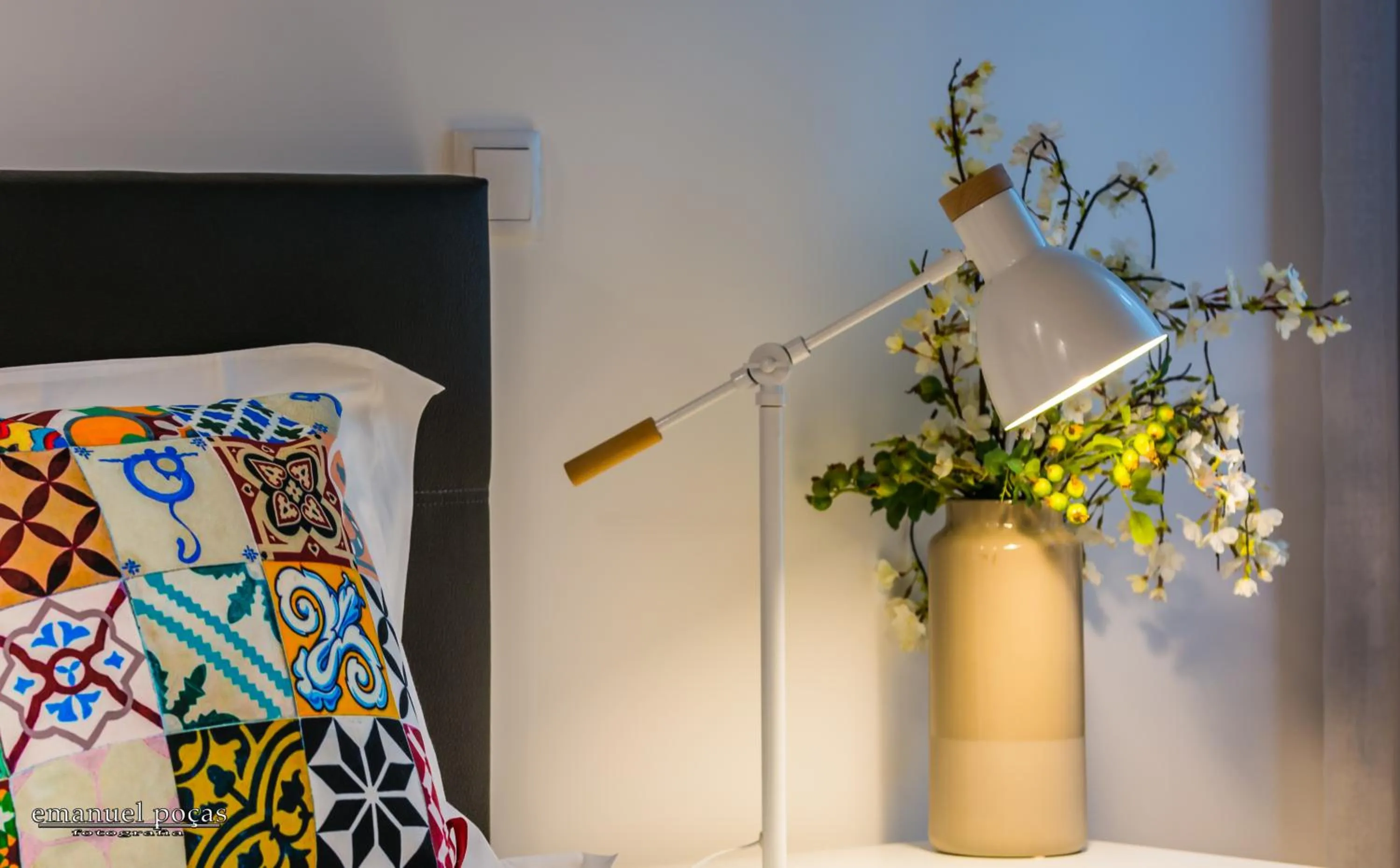 Decorative detail, Bed in Innapartments - São Gonçalinho