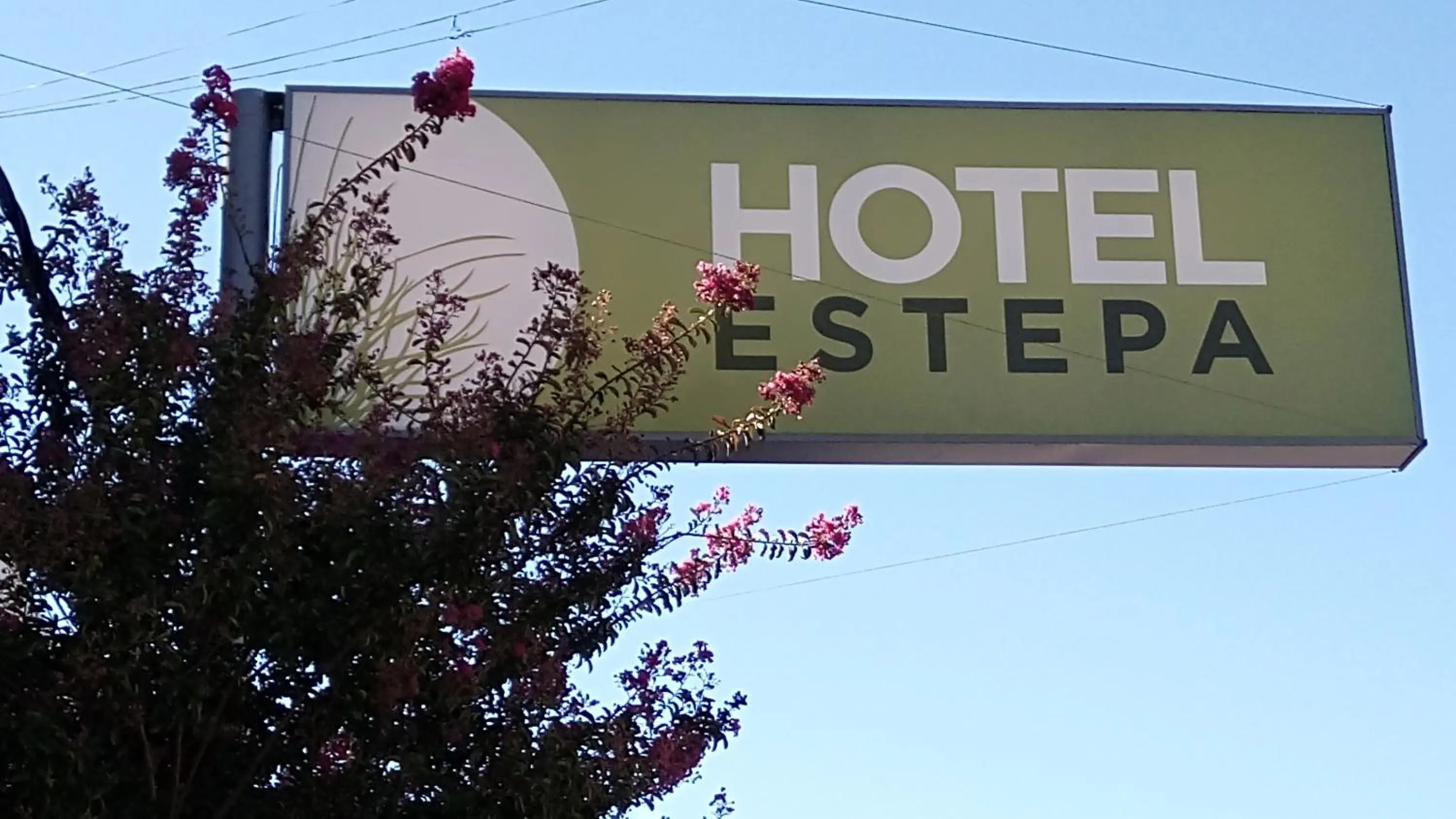 Summer in Estepa Hotel