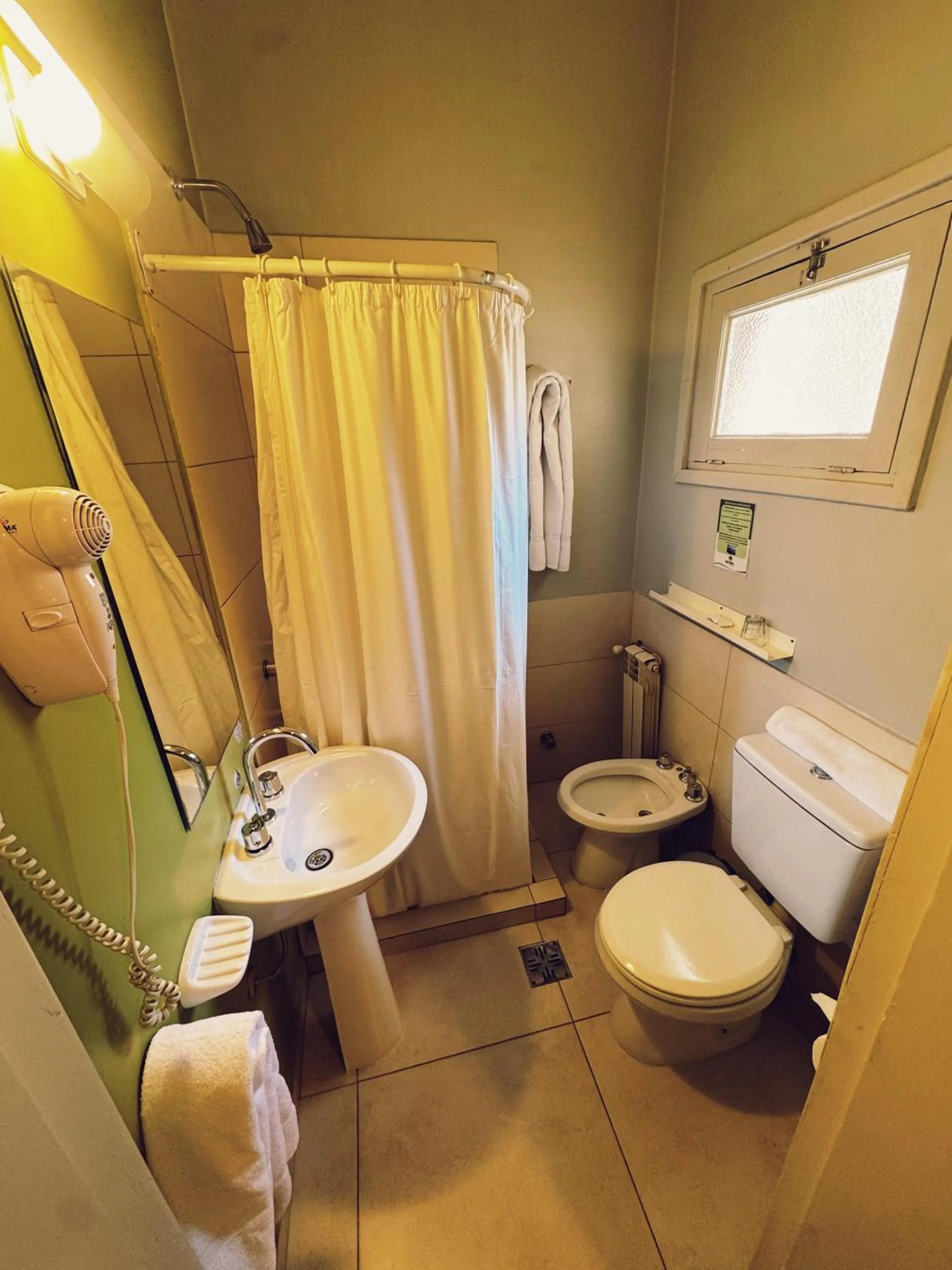 Bathroom in Estepa Hotel