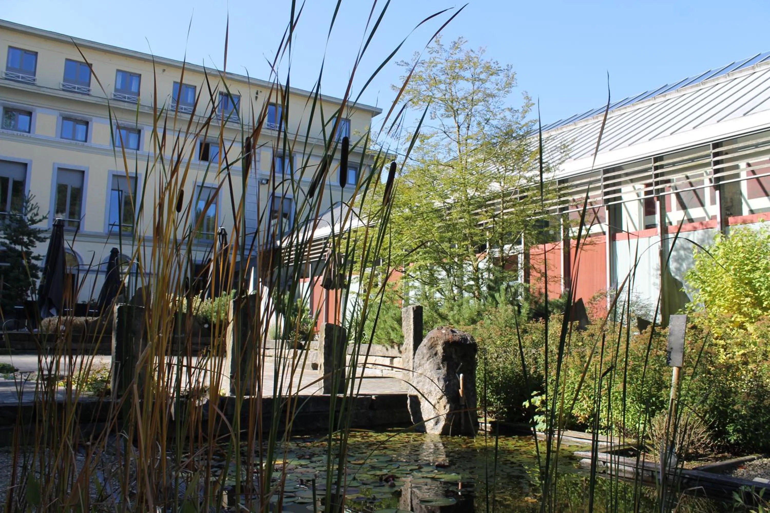 Garden in Castel de Pont-a-Lesse