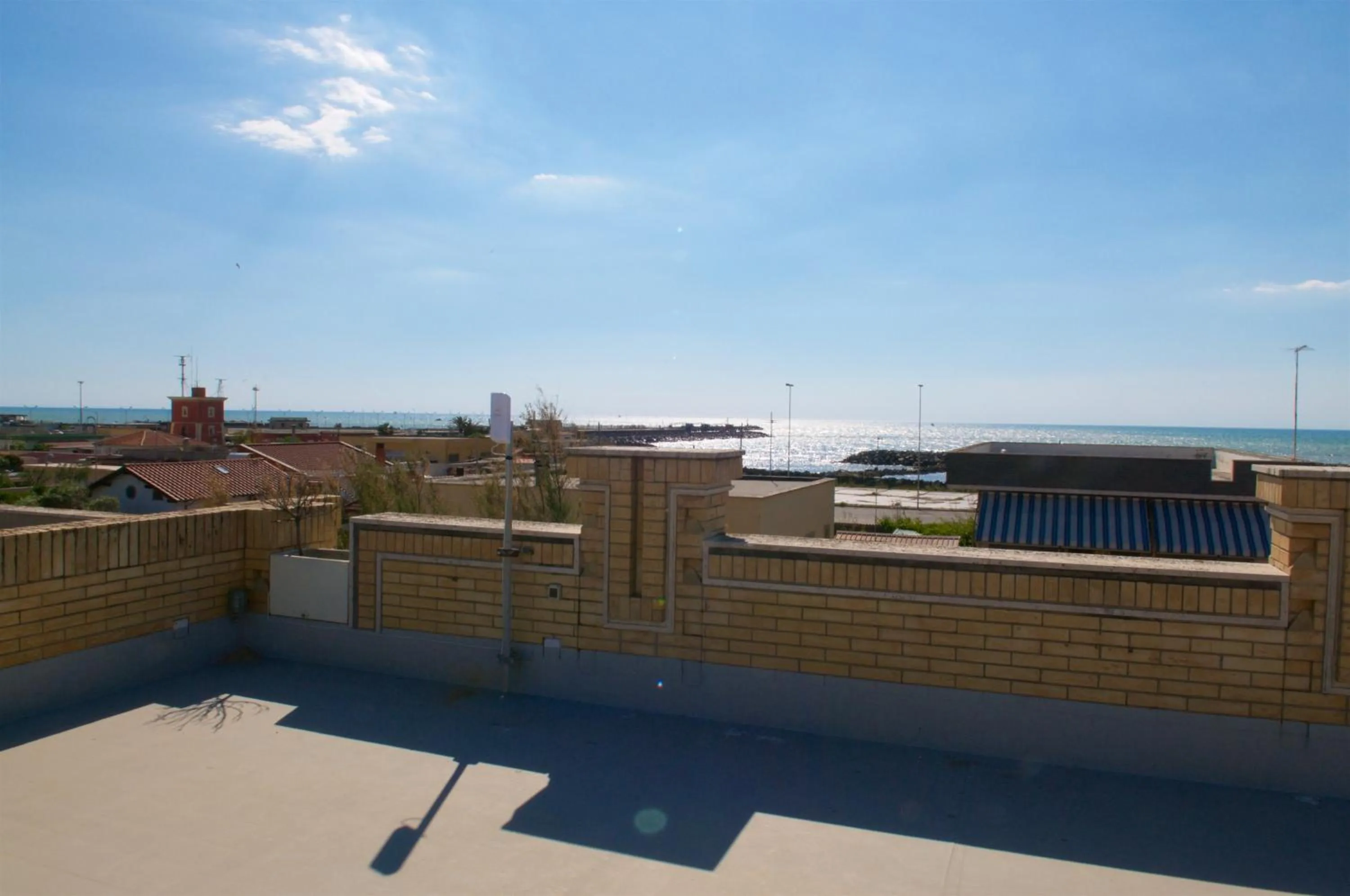 Property building in La Maison Royale Bed & Breakfast