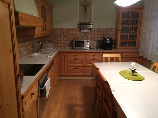 Kitchen or kitchenette in Haus Tina Zimmer