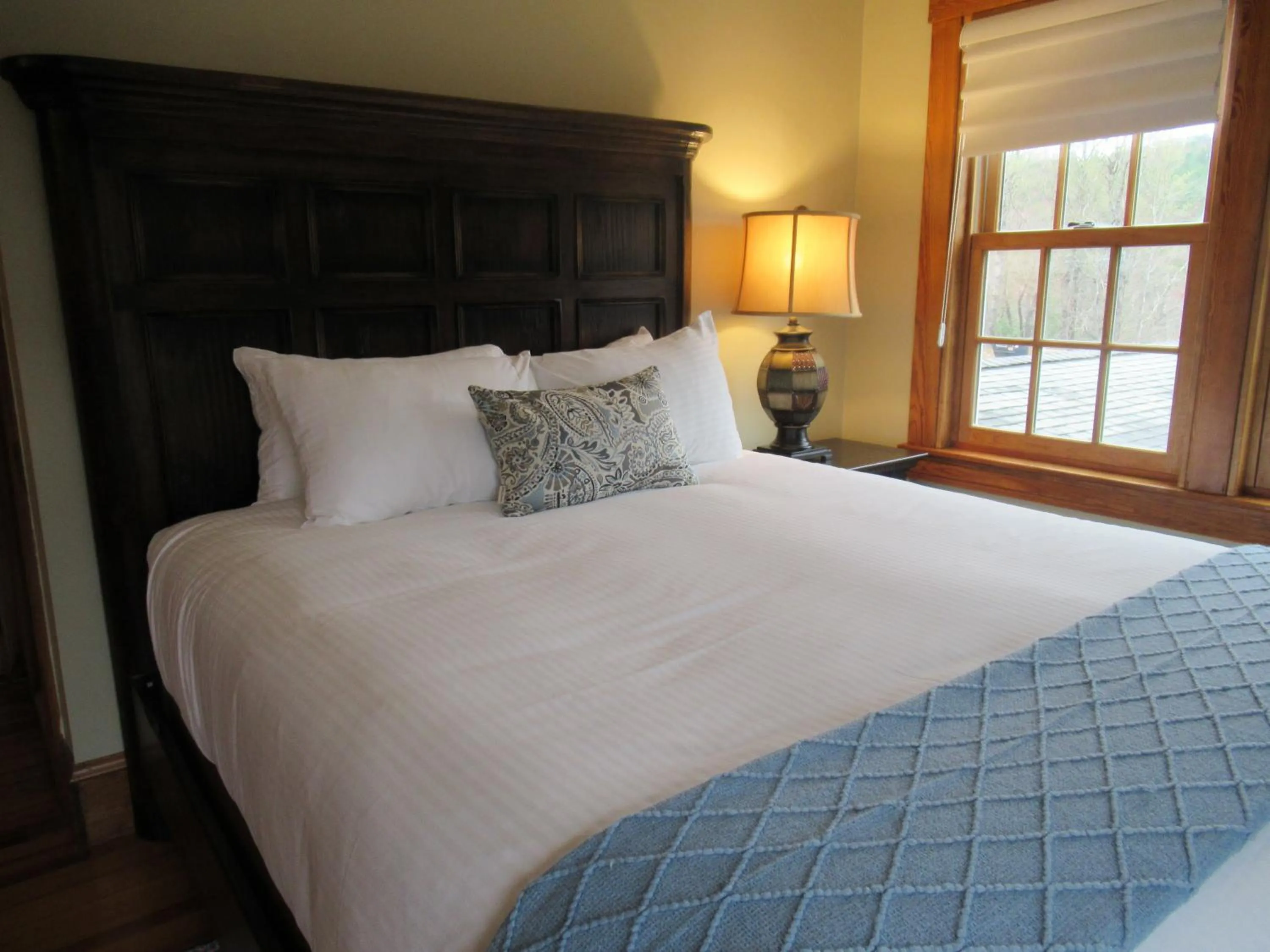 Bed in The White House Inn