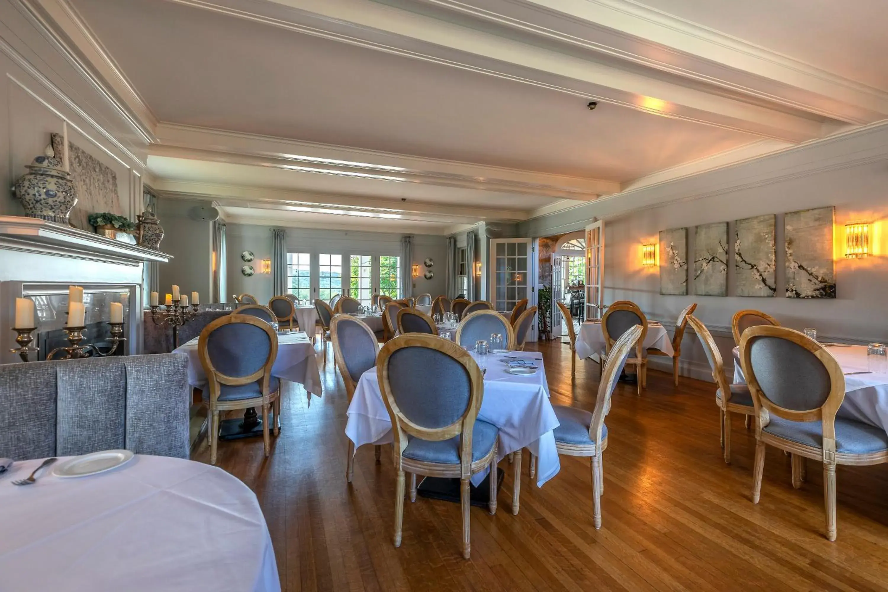 Restaurant/places to eat in The White House Inn Restaurant/places to eat in The White House Inn