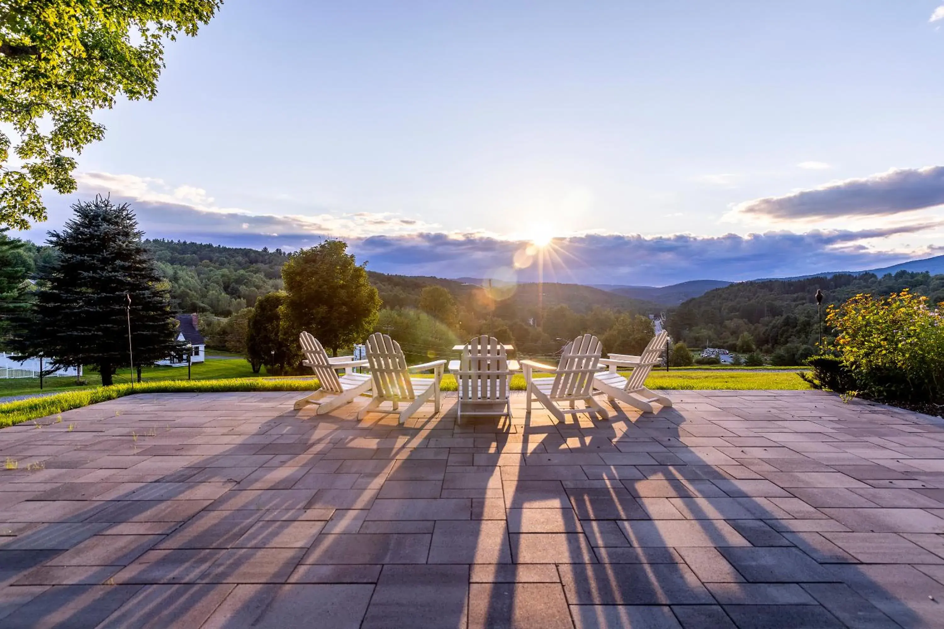 Property building in The White House Inn Property building in The White House Inn