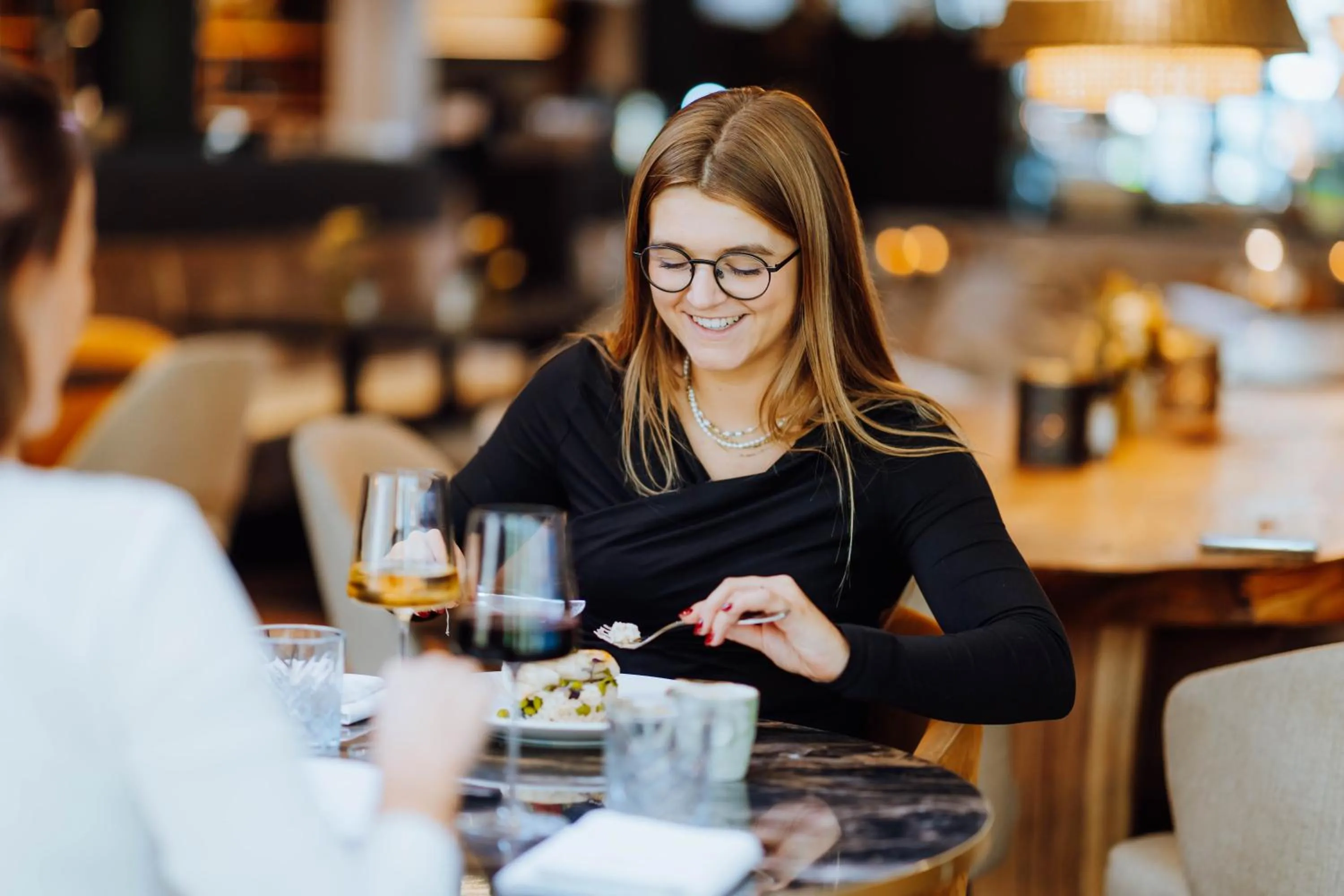 Restaurant/places to eat in Van der Valk Hotel Beveren