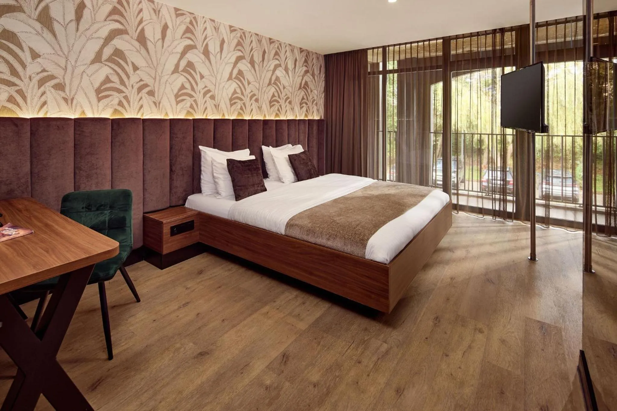 Photo of the whole room, Bed in Van der Valk Hotel Beveren