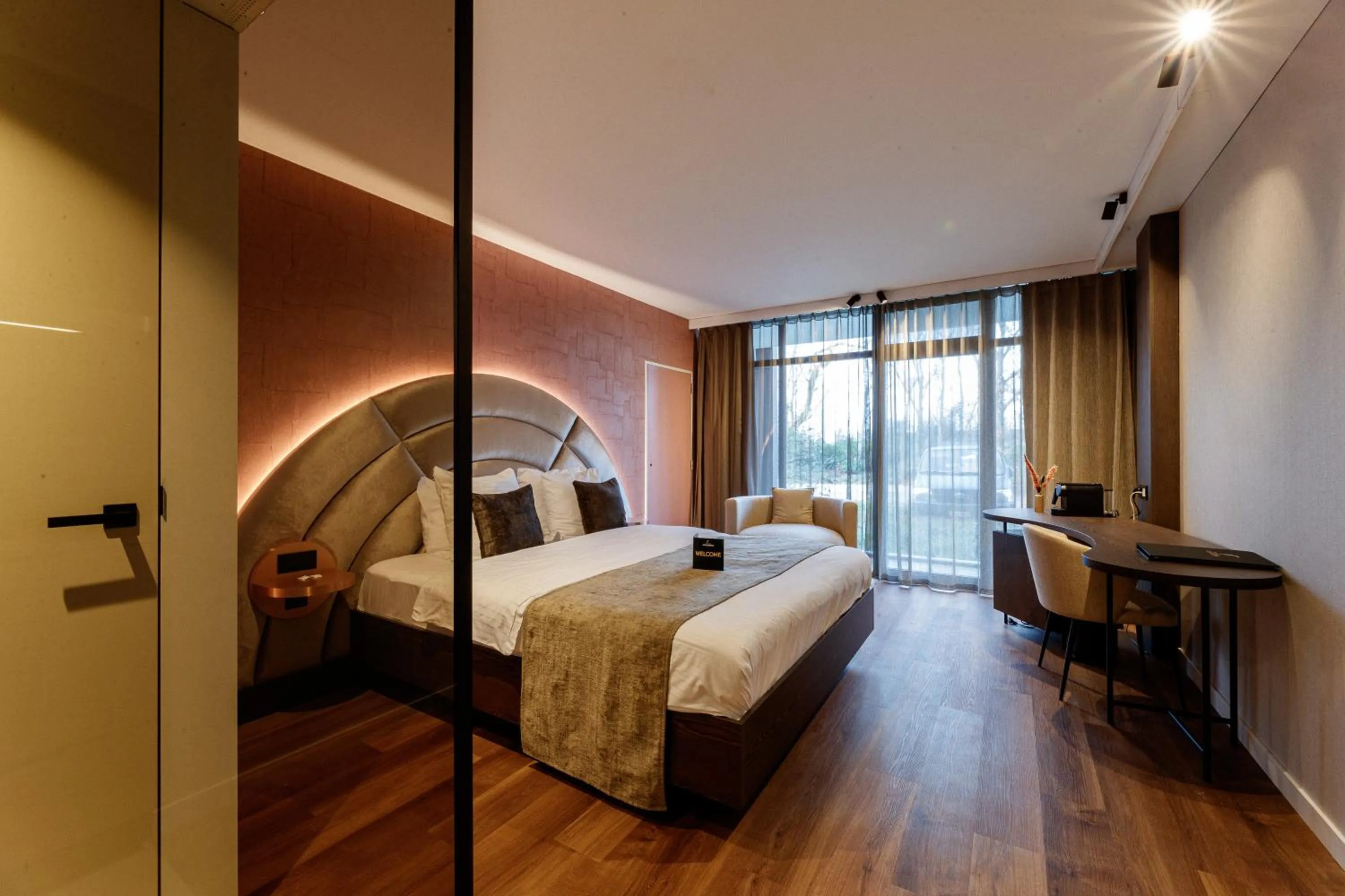 Photo of the whole room, Bed in Van der Valk Hotel Beveren