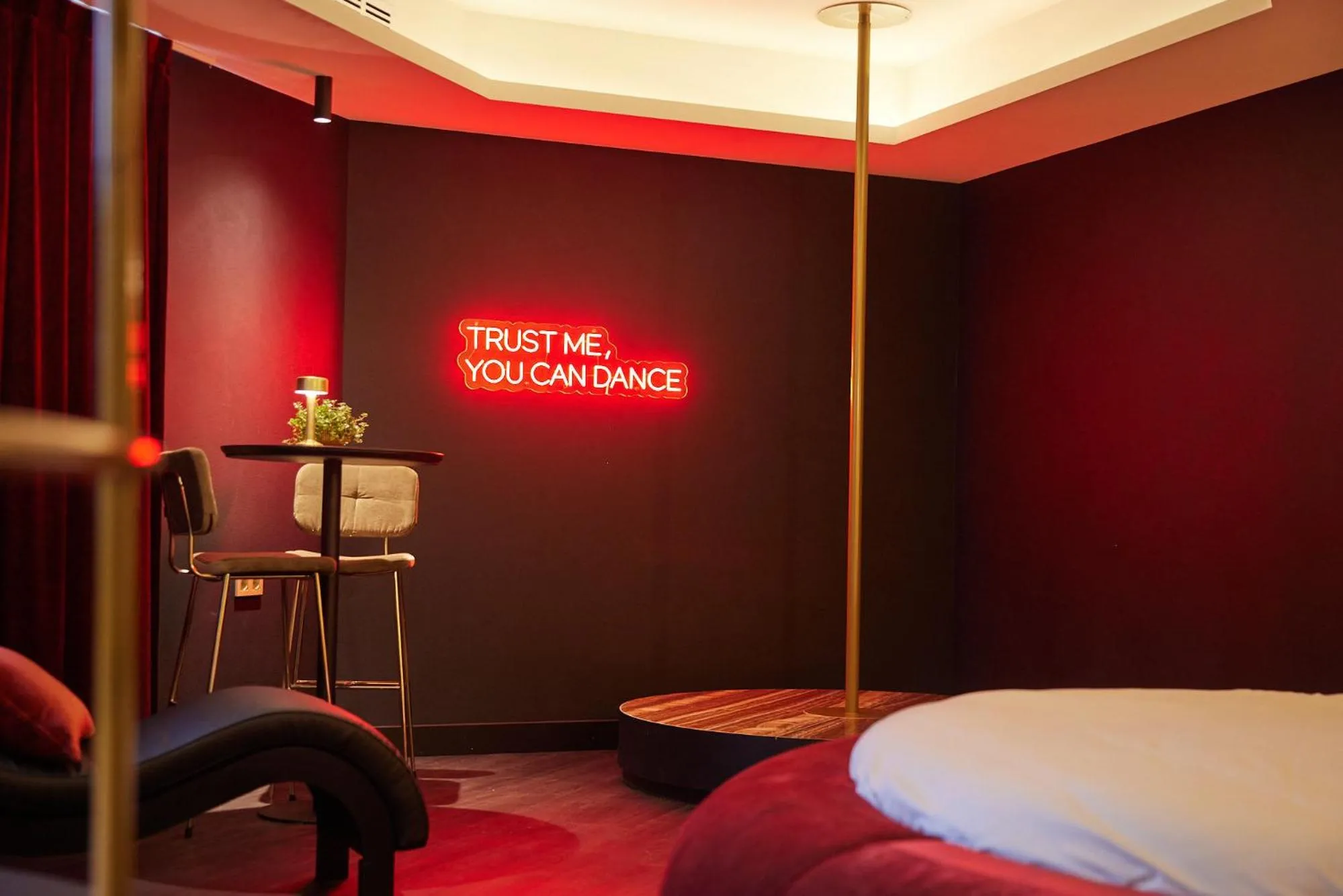 Photo of the whole room, Bed in Van der Valk Hotel Beveren