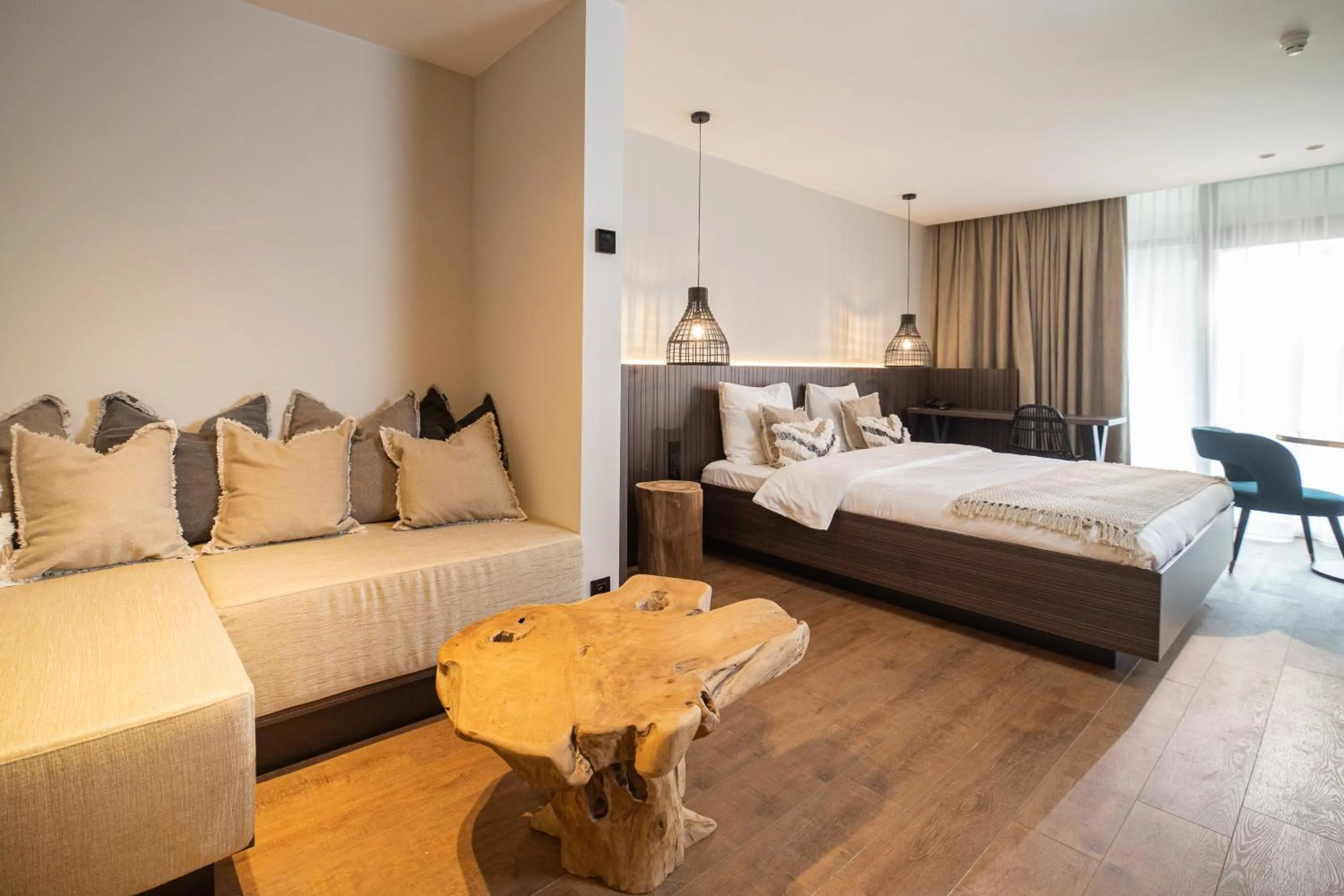 View (from property/room), Bed in Van der Valk Hotel Beveren