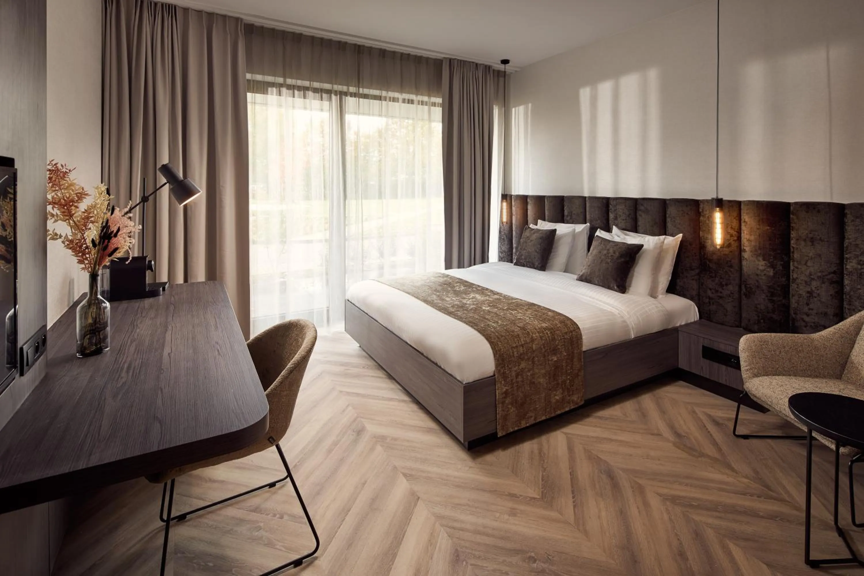 Photo of the whole room, Bed in Van der Valk Hotel Beveren