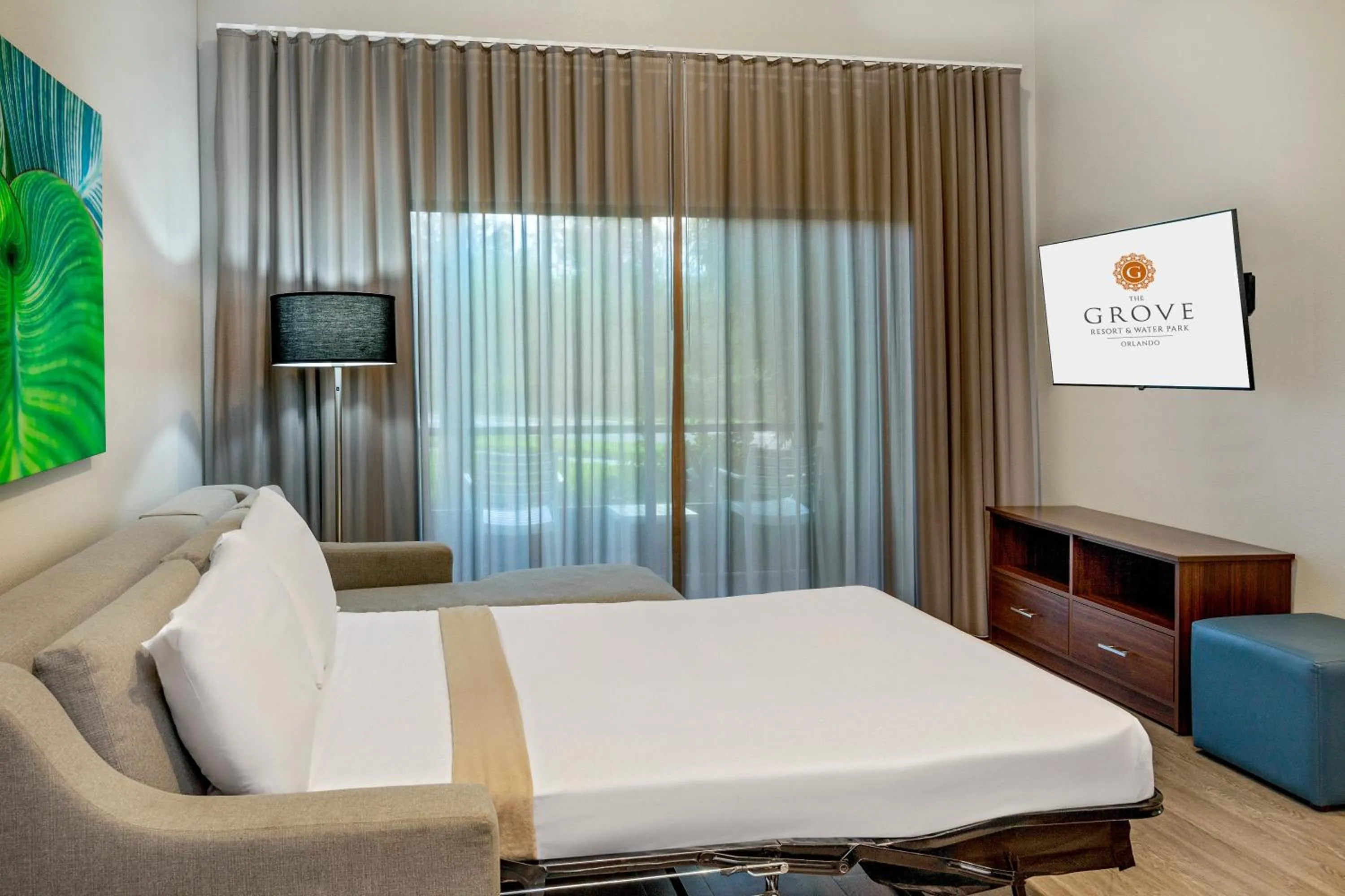 Bed in The Grove Resort & Water Park Orlando