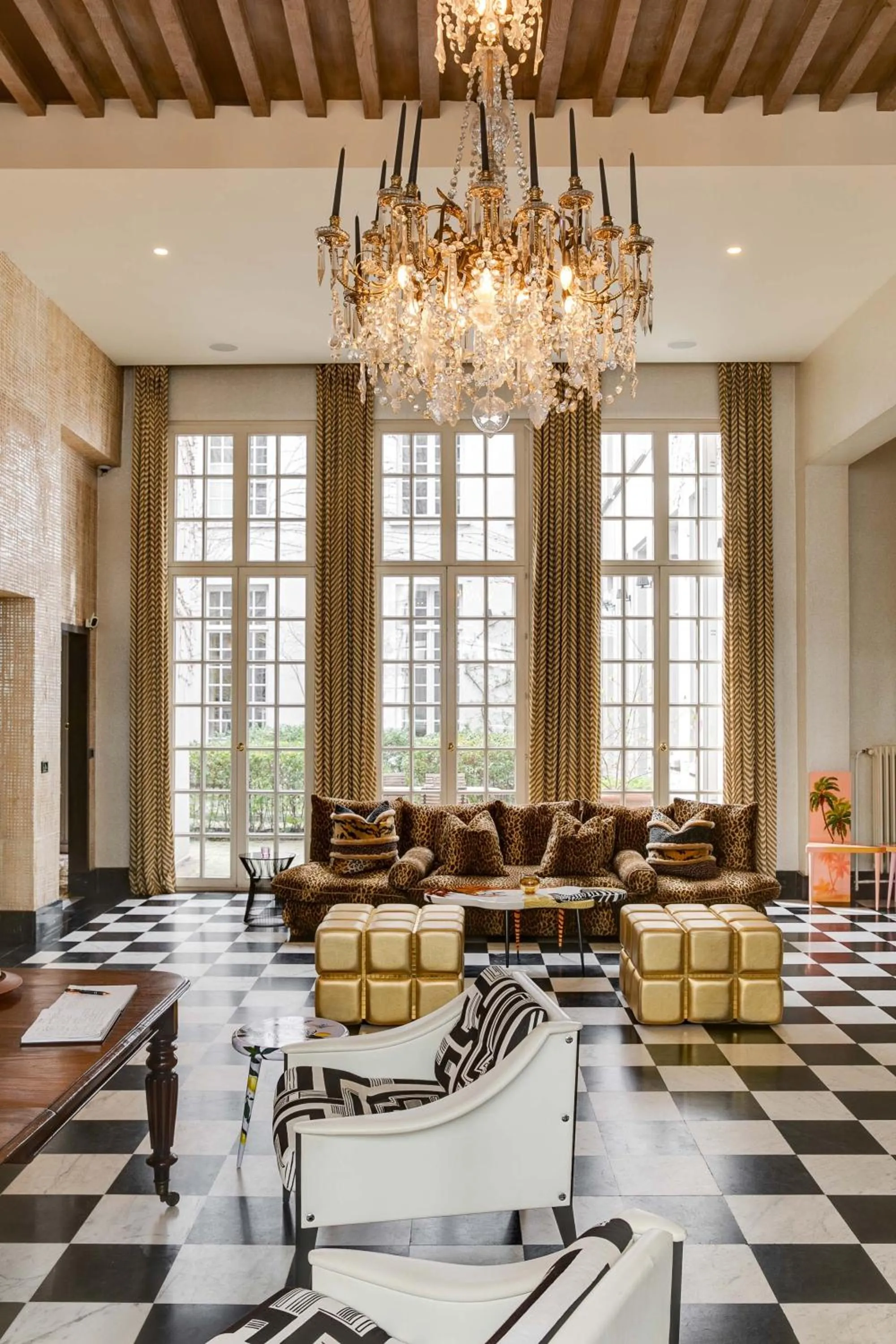 Lobby or reception in Hotel De Witte Lelie -Small Luxury Hotels of the World