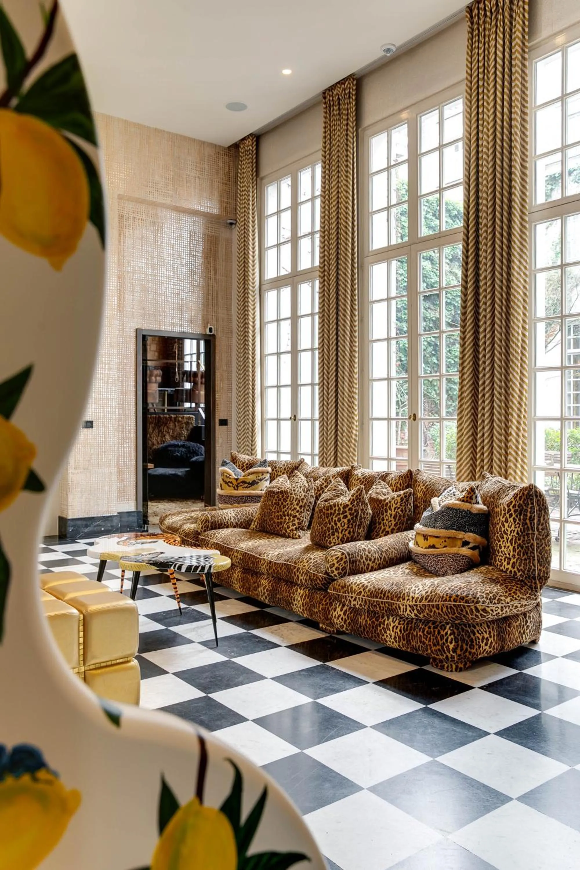 Lobby or reception in Hotel De Witte Lelie -Small Luxury Hotels of the World