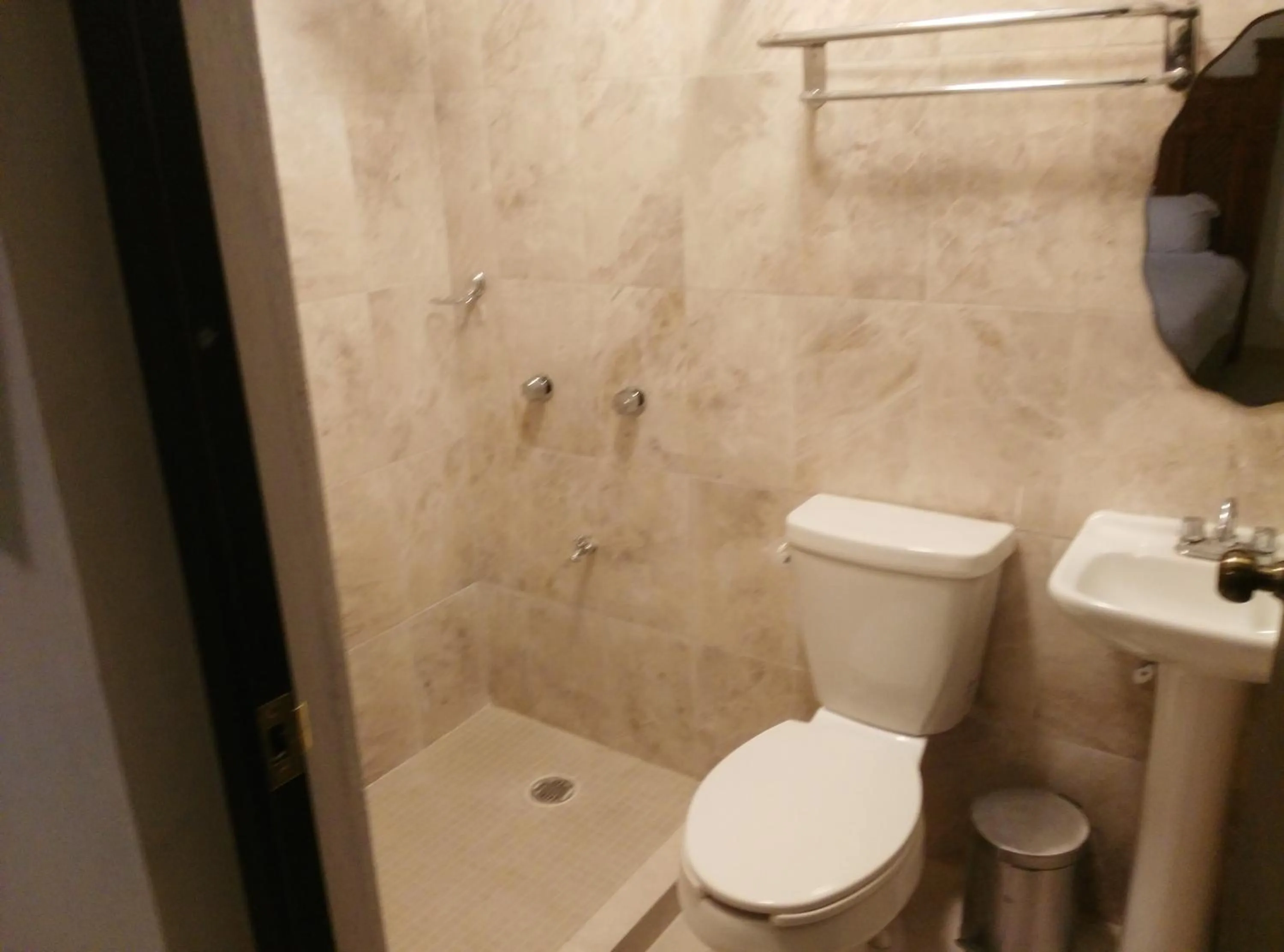 Bathroom in Hotel Hacienda Margot