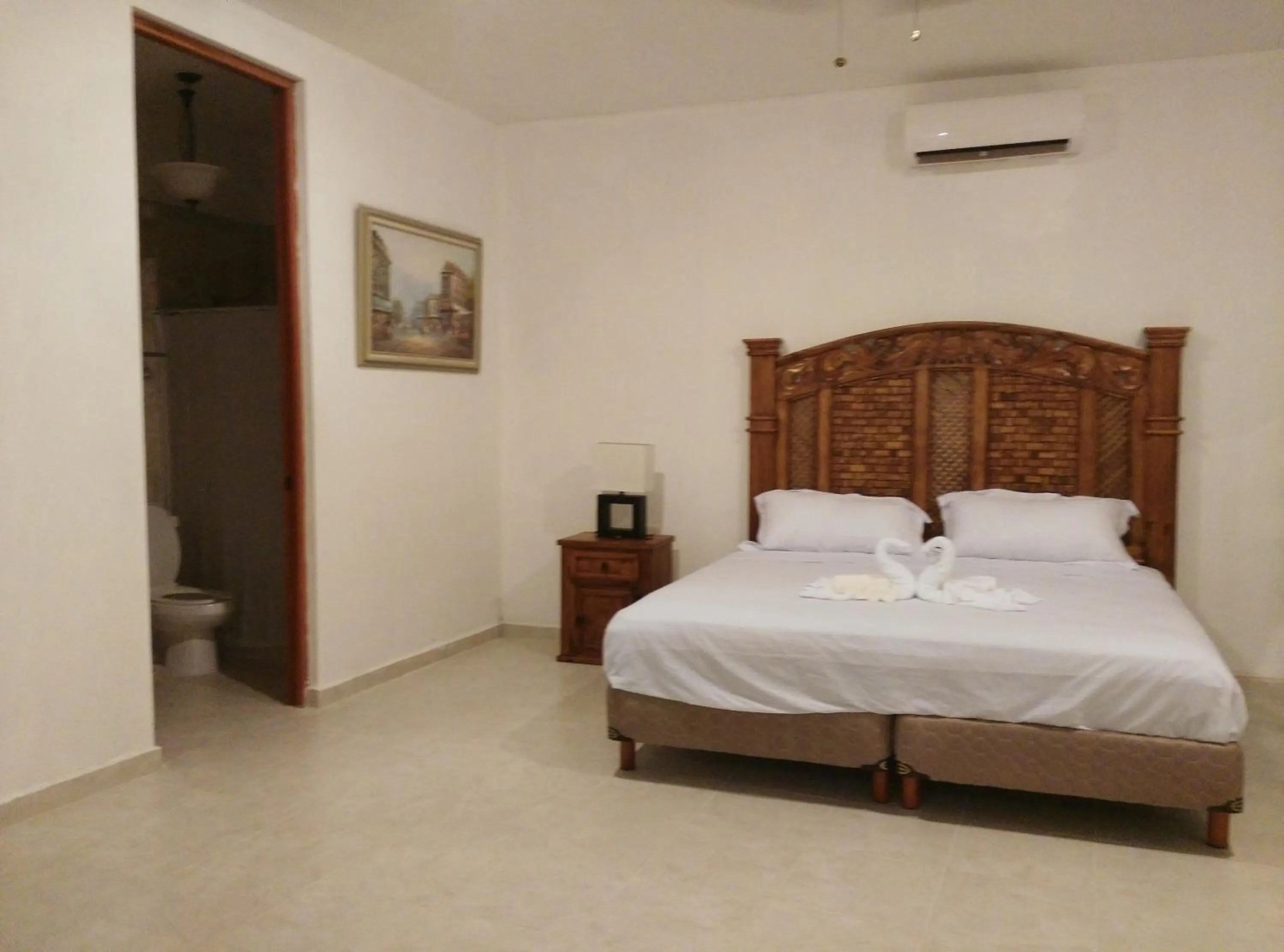 Bedroom, Bed in Hotel Hacienda Margot