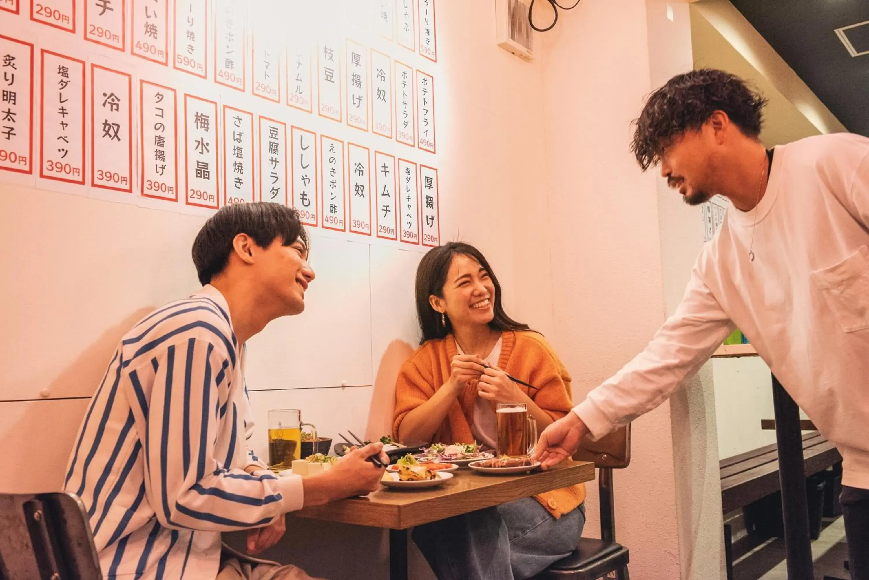 Restaurant/places to eat in Roots Hostel Restaurant/places to eat in Roots Hostel