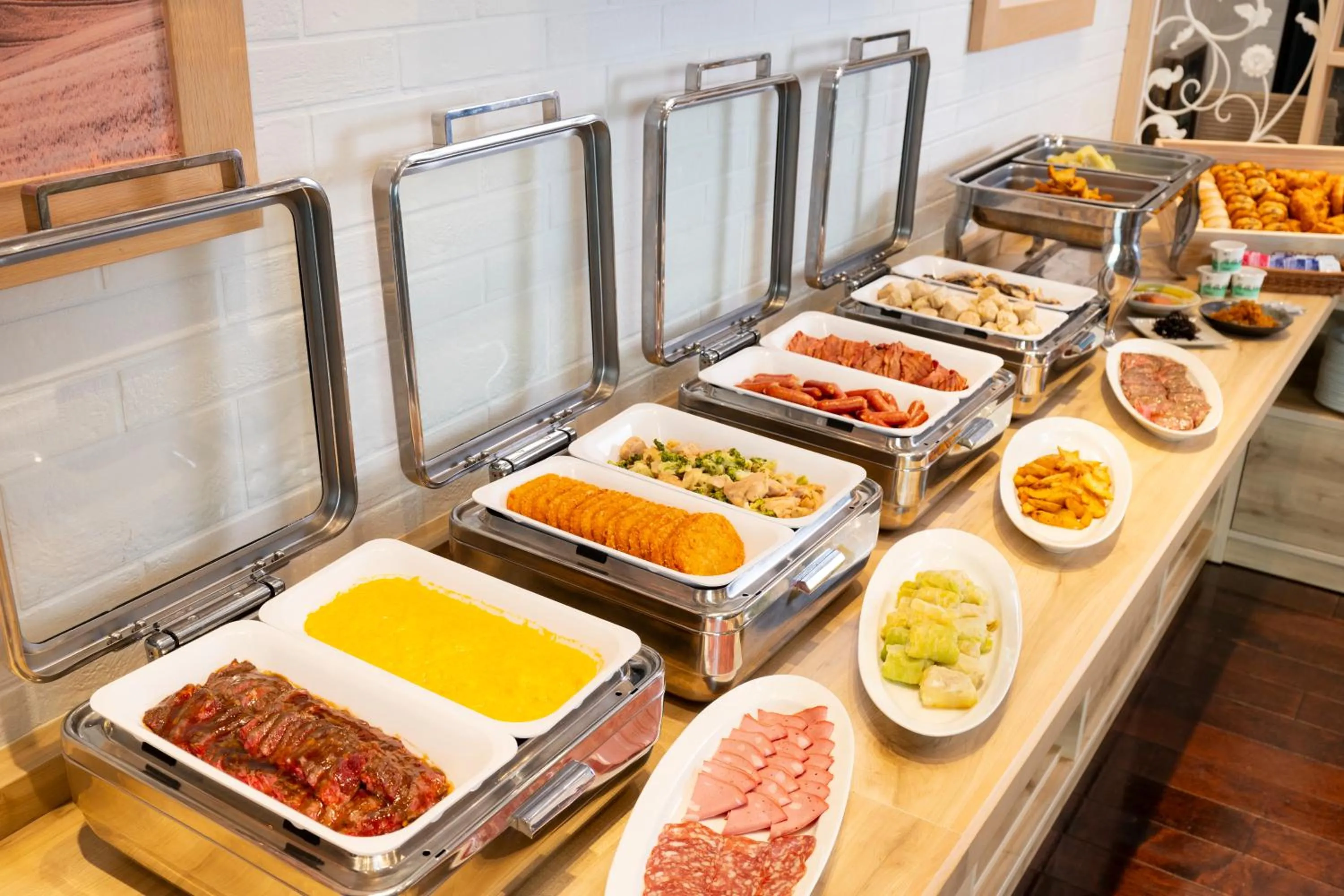 Restaurant/places to eat in Hotel Mystays Premier Akasaka