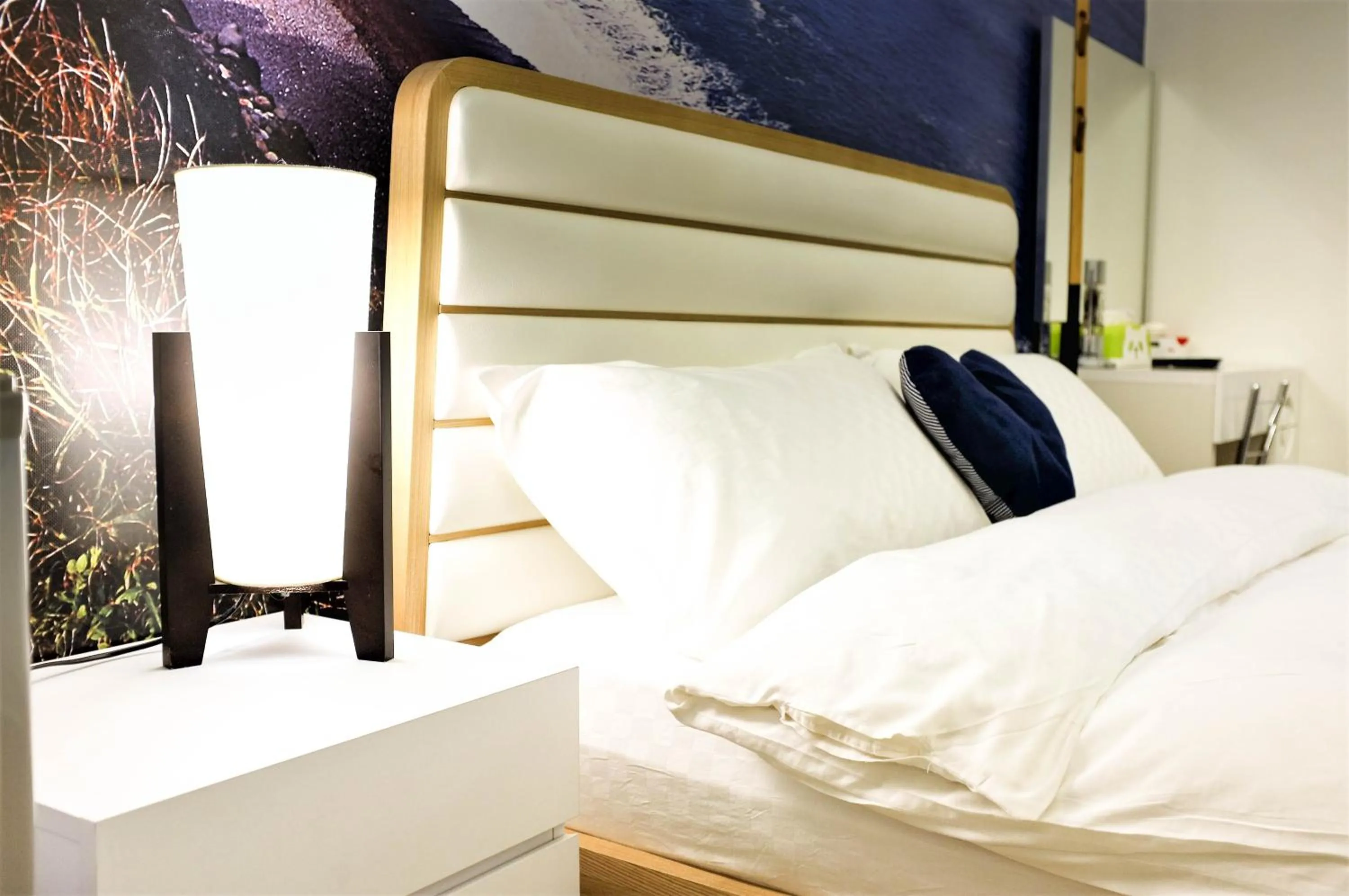 bunk bed, Bed in INg Hostel