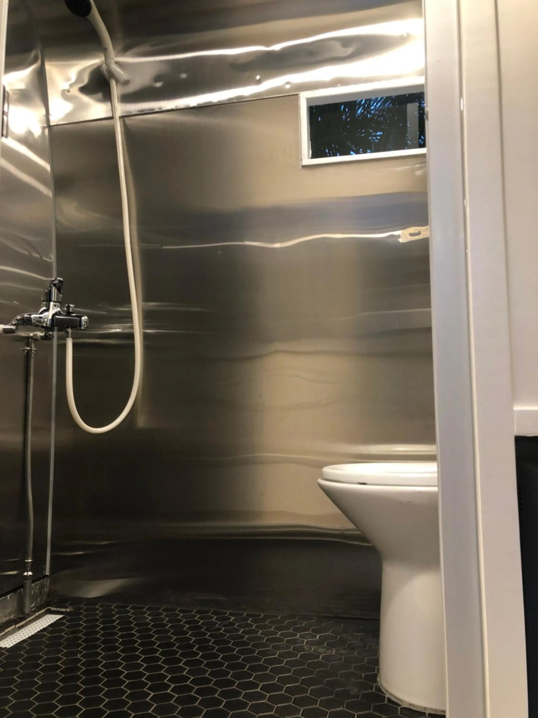 Bathroom in Artisan Hostel