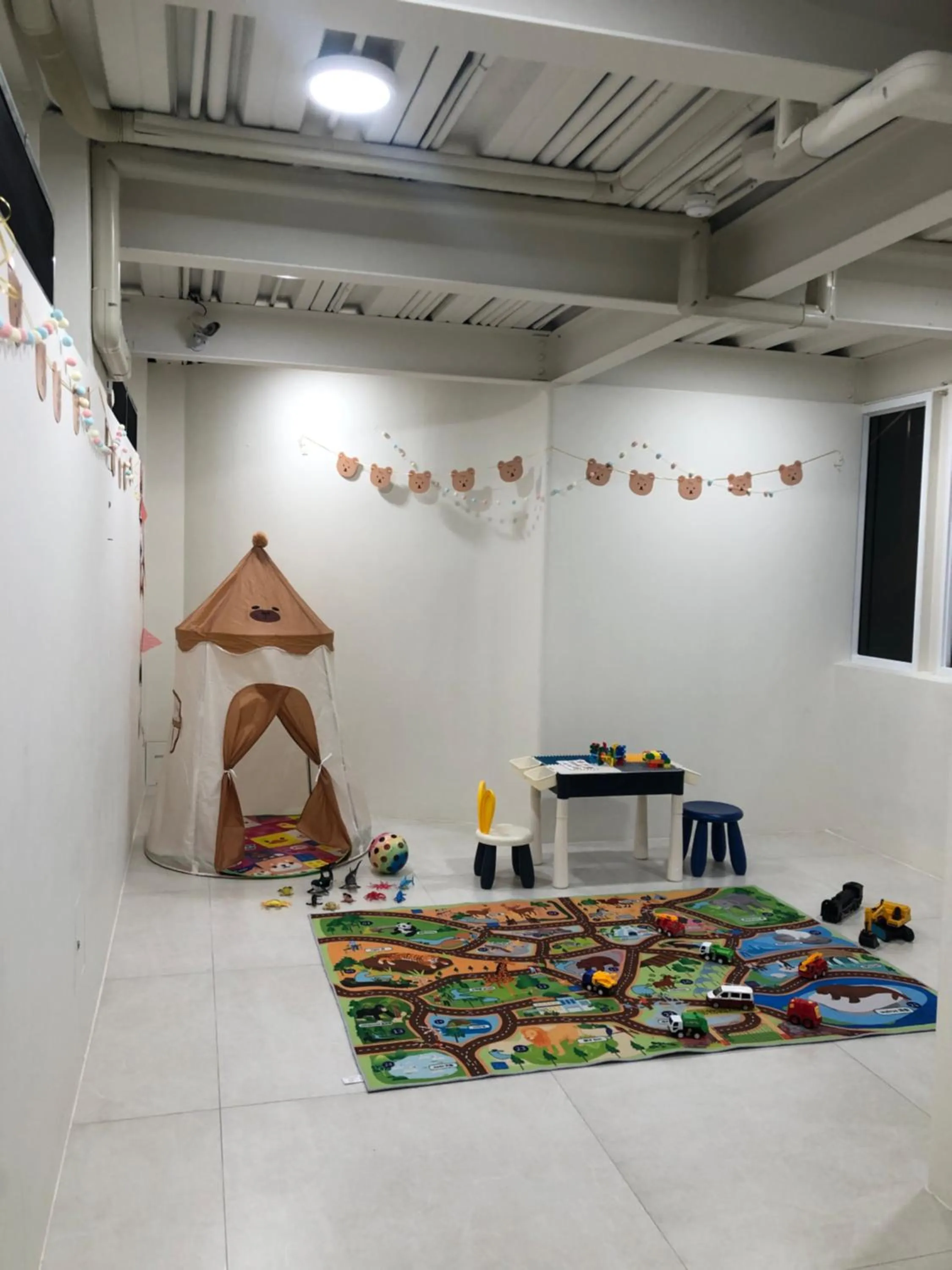 Children play ground in Artisan Hostel