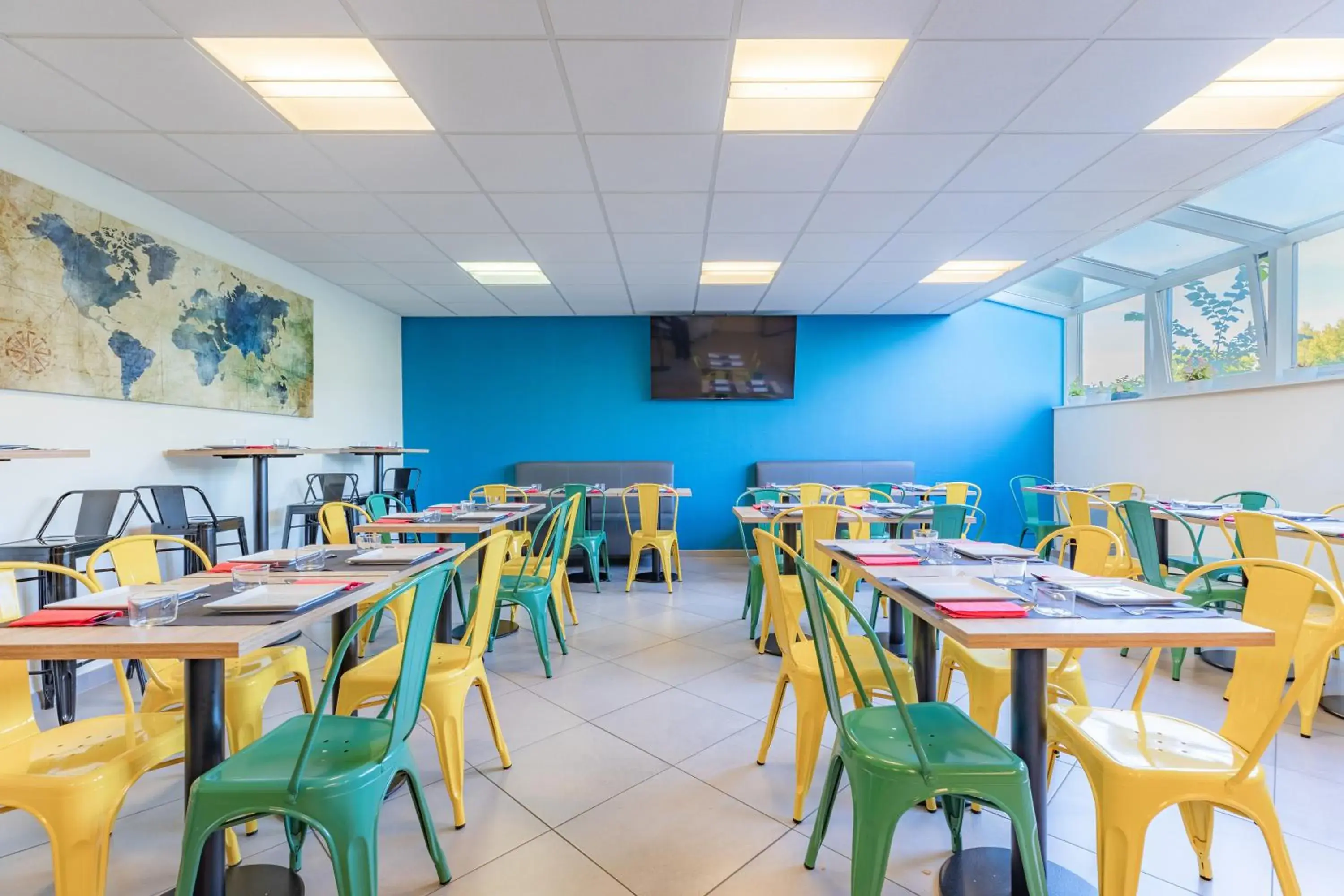 Breakfast in Appart'City Classic Arlon - Porte du Luxembourg Breakfast in Appart'City Classic Arlon - Porte du Luxembourg