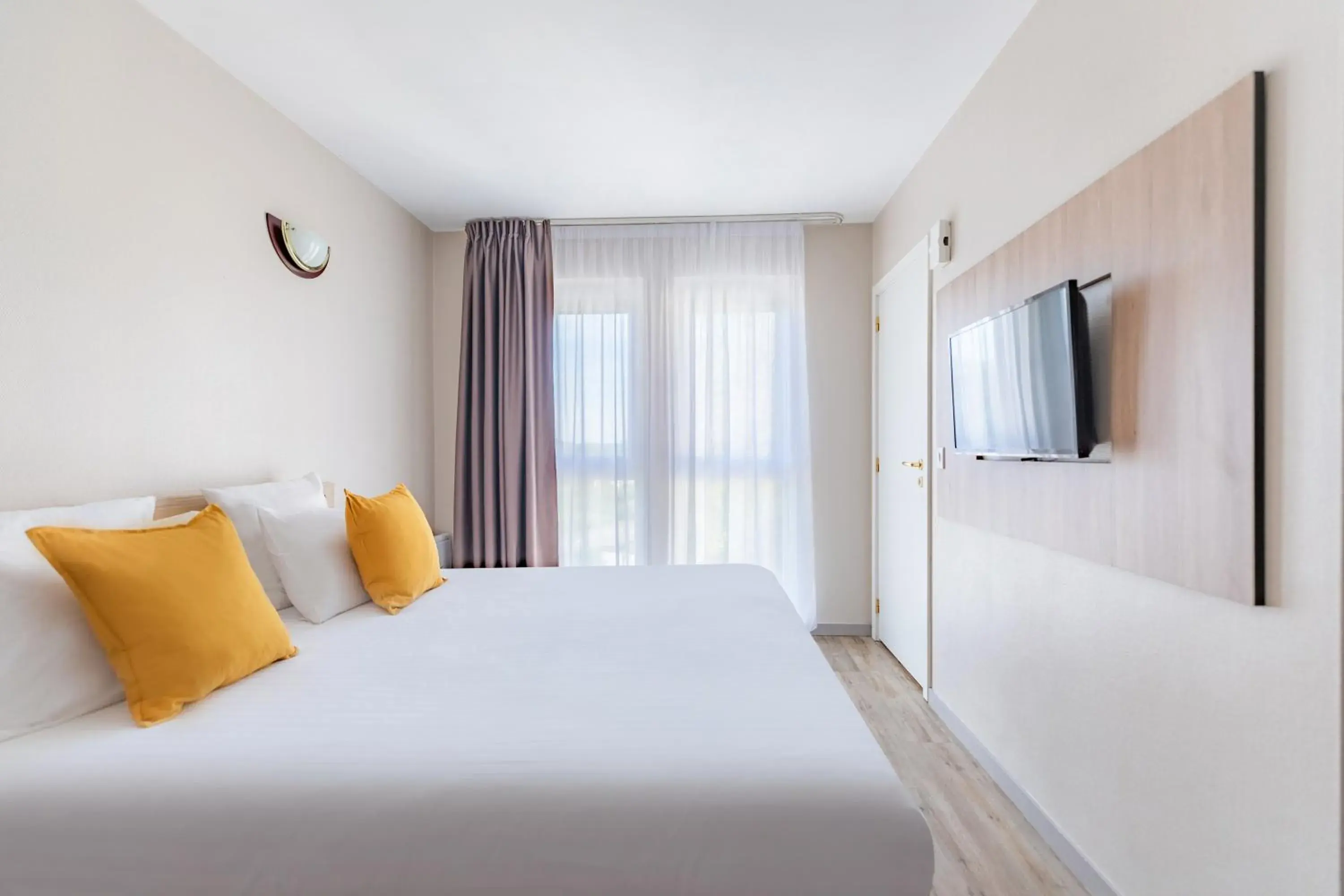 Grand Studio double in Appart'City Classic Arlon - Porte du Luxembourg Grand Studio double in Appart'City Classic Arlon - Porte du Luxembourg