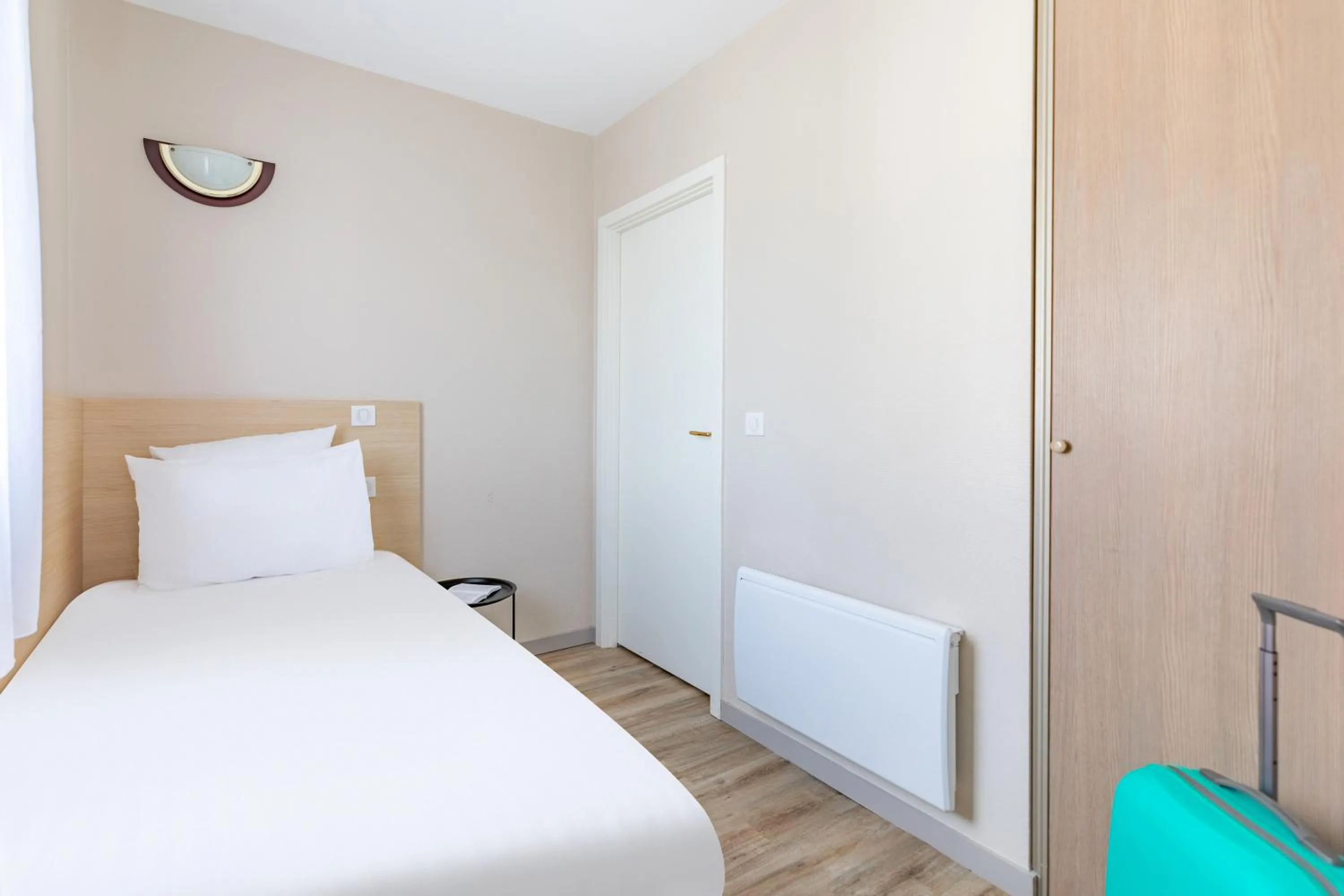 Bed in Appart'City Classic Arlon - Porte du Luxembourg