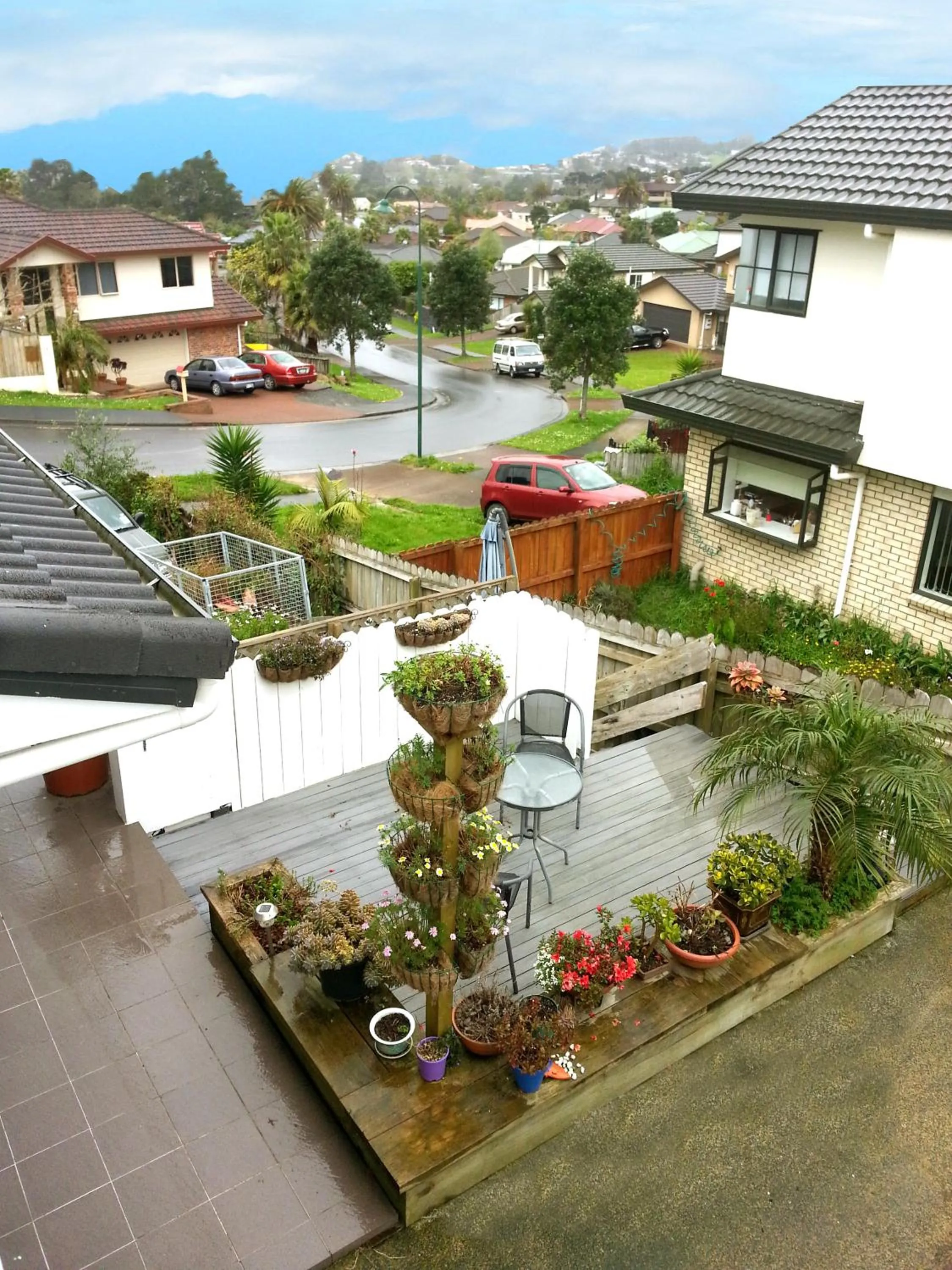 Patio in Lush & Co Auckland Bed & Breakfast
