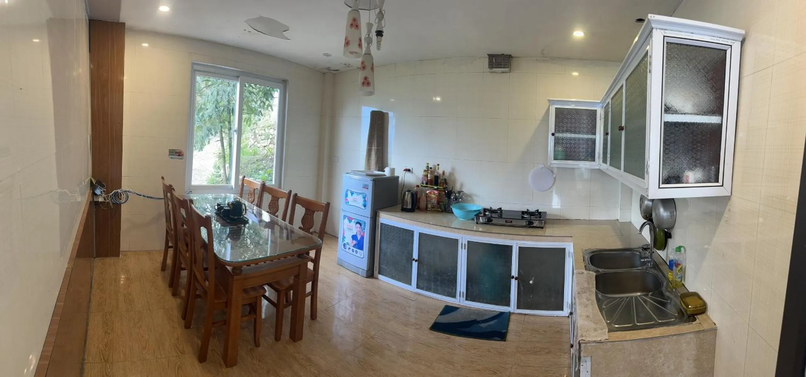 kitchen in Catcat Garden House