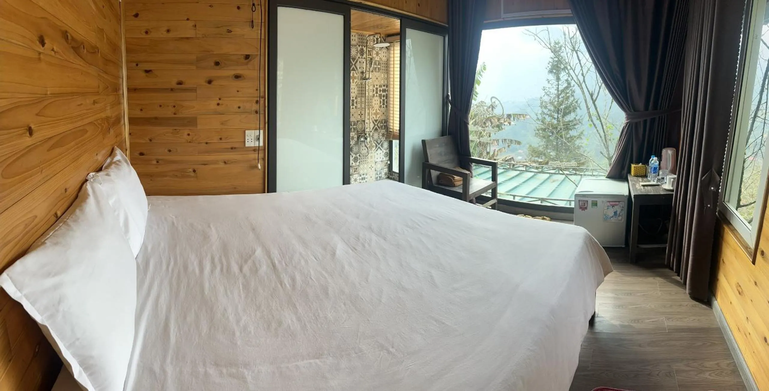 Bed in Catcat Garden House