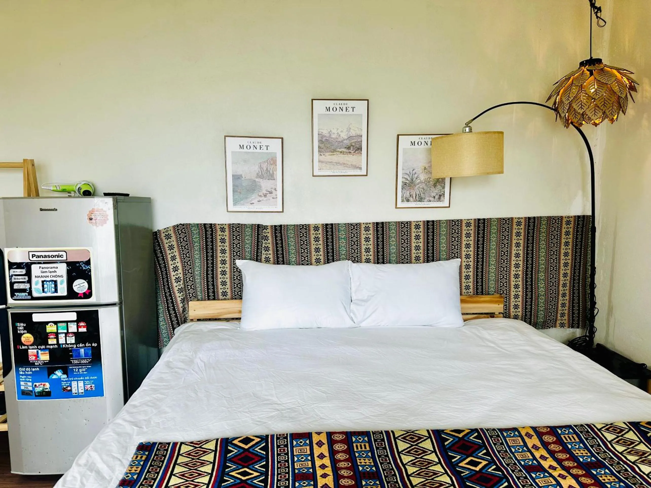 Bed in Catcat Garden House