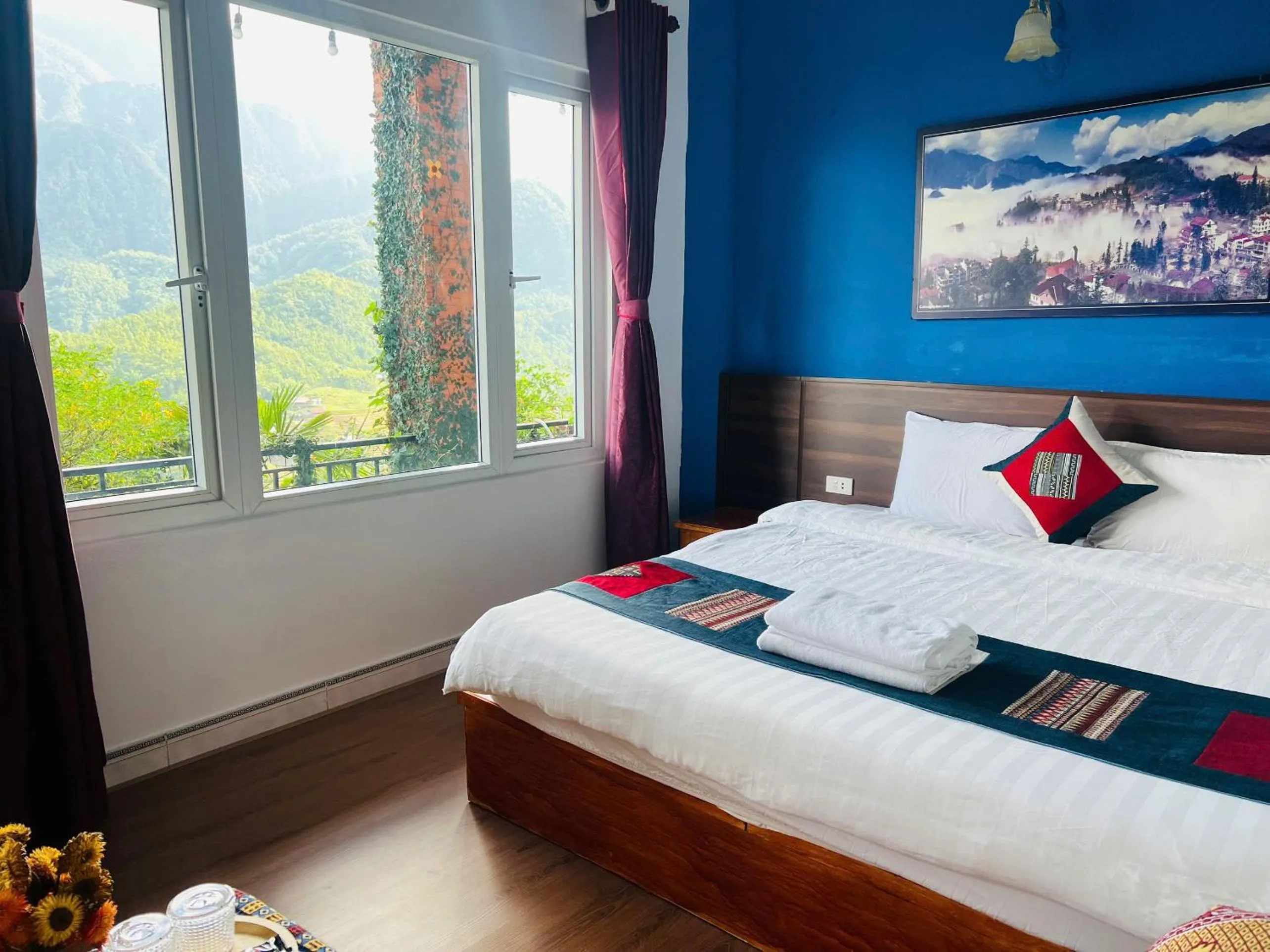 Bed in Catcat Garden House