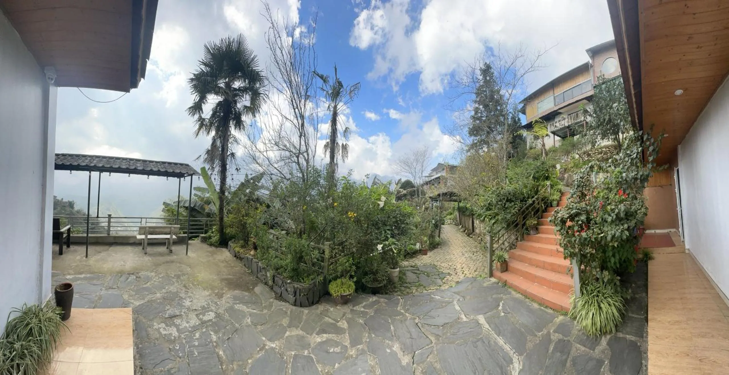 Garden in Catcat Garden House