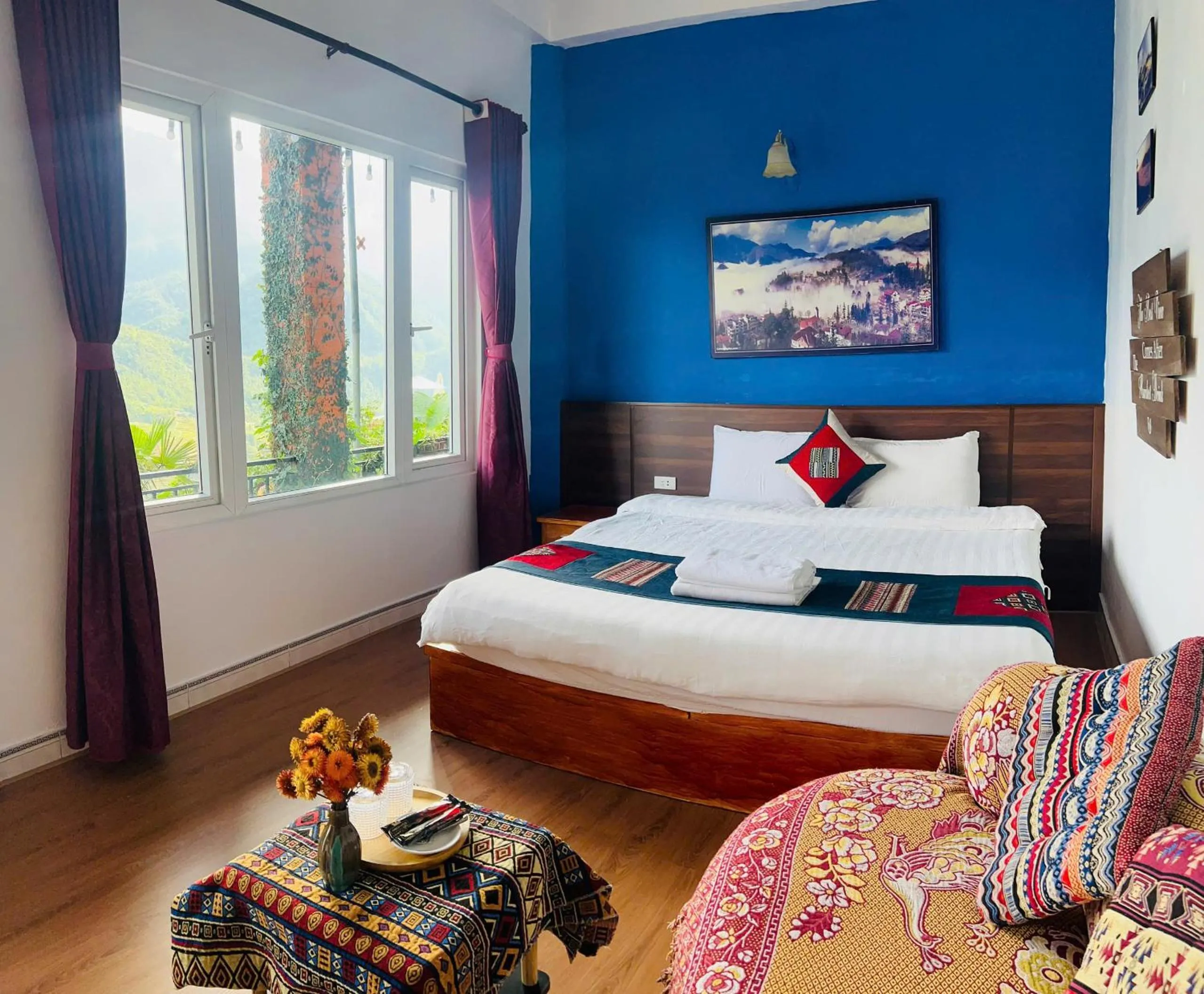 Photo of the whole room, Bed in Catcat Garden House