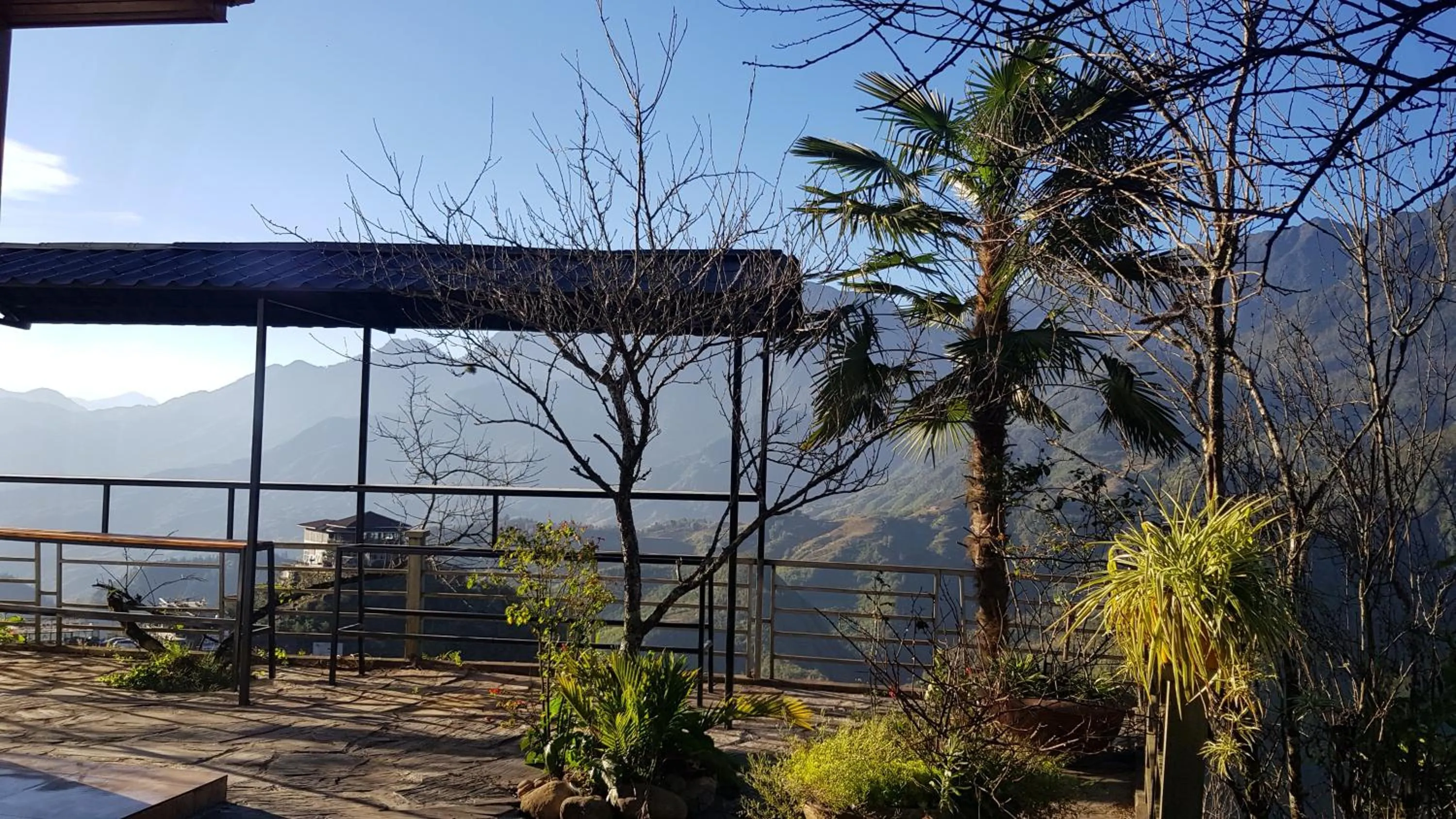 Mountain view in Catcat Garden House