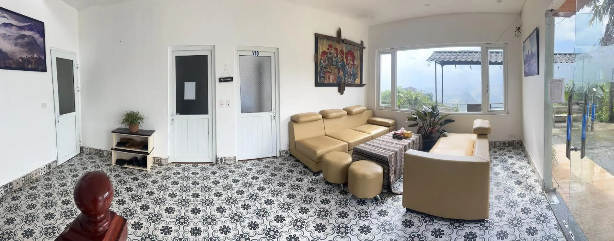 Living room in Catcat Garden House