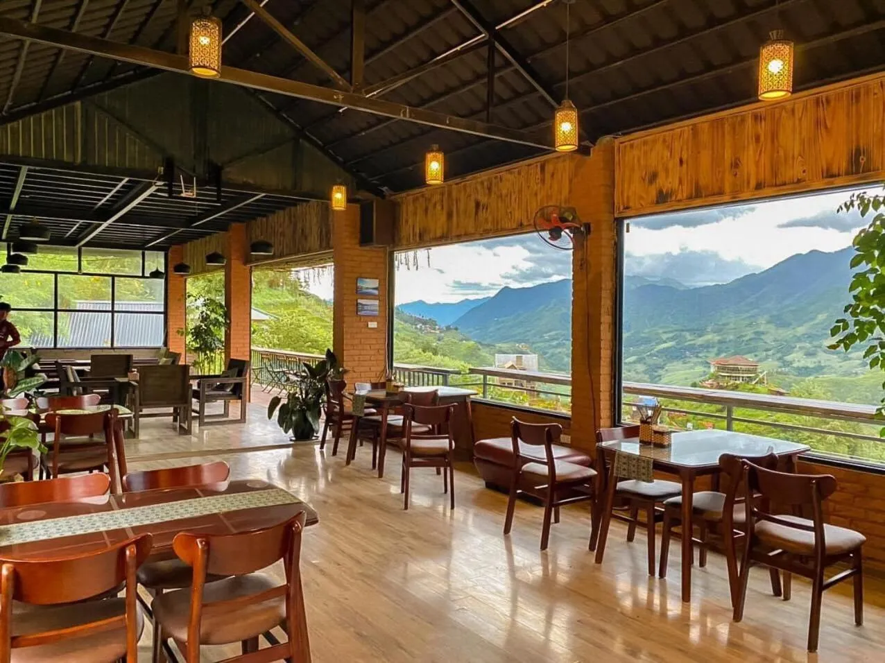 Restaurant/places to eat in Catcat Garden House