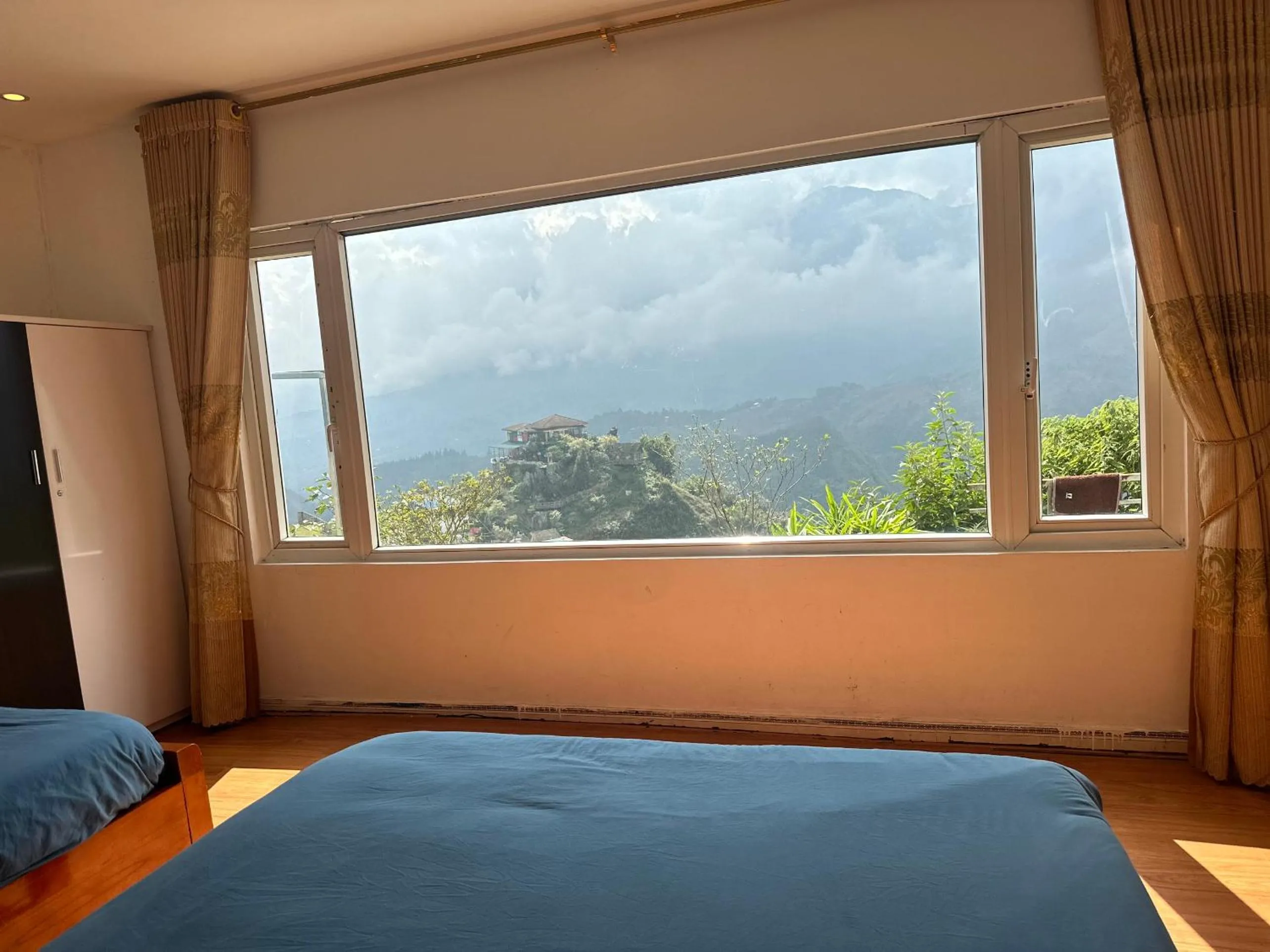 Natural landscape, Bed in Catcat Garden House