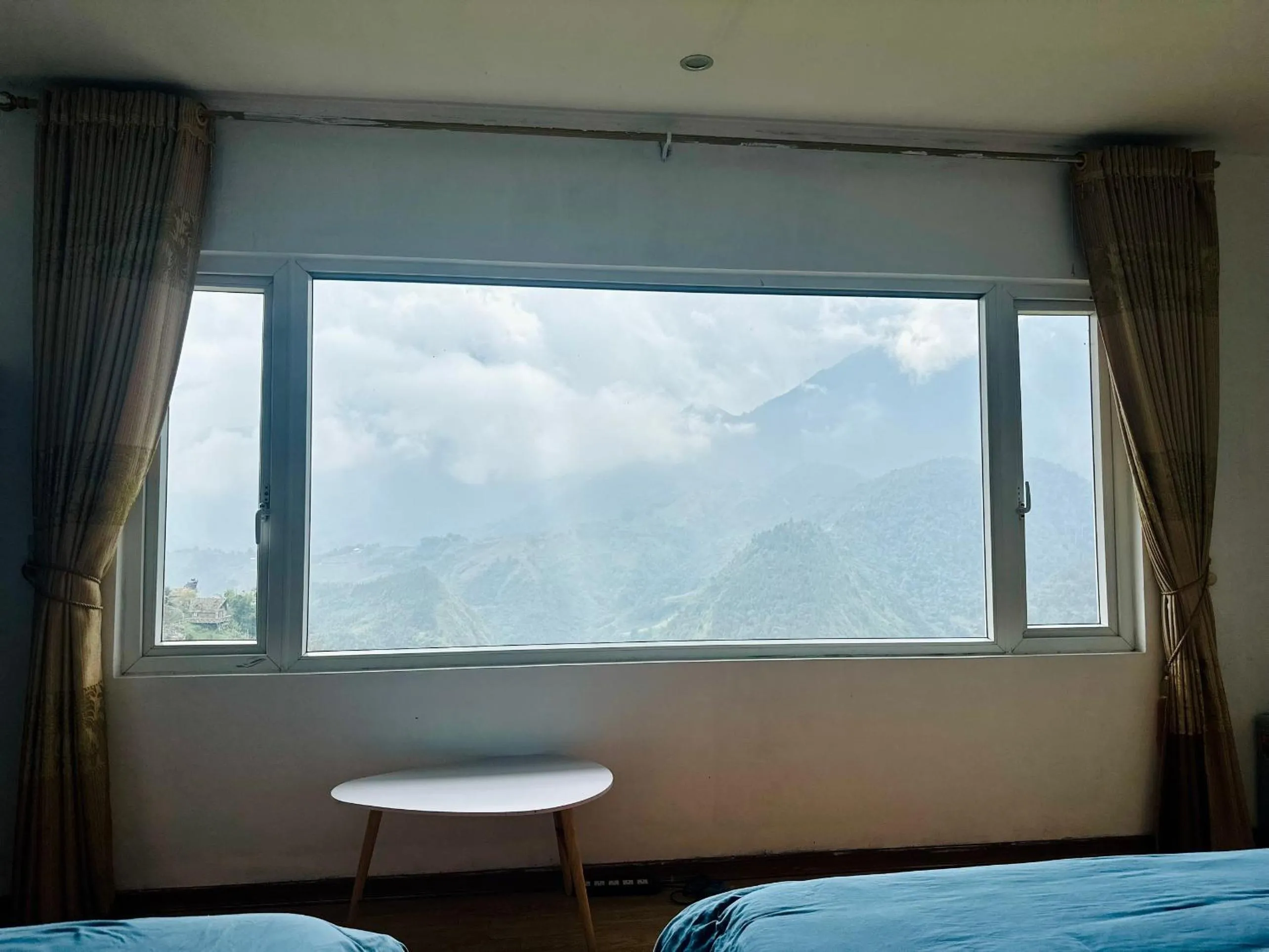 Bed in Catcat Garden House