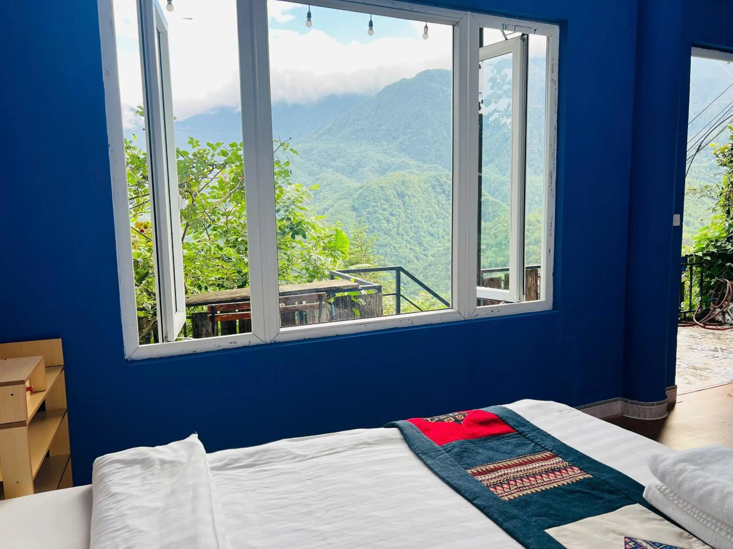 Natural landscape, Bed in Catcat Garden House