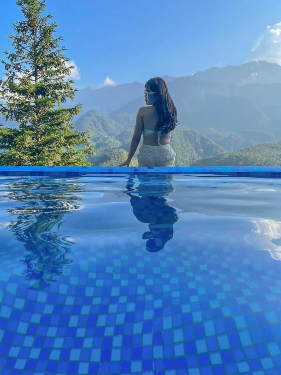 Swimming pool in Catcat Garden House