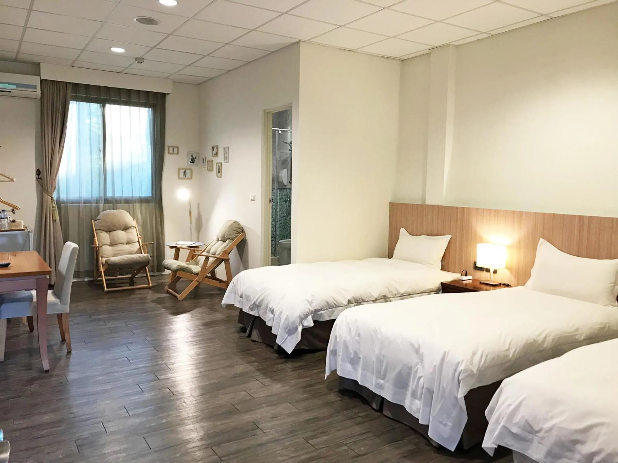 Bed in NCNU Campus Inn暨大行旅