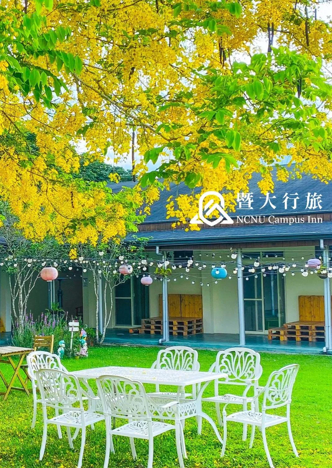 Garden view in NCNU Campus Inn暨大行旅