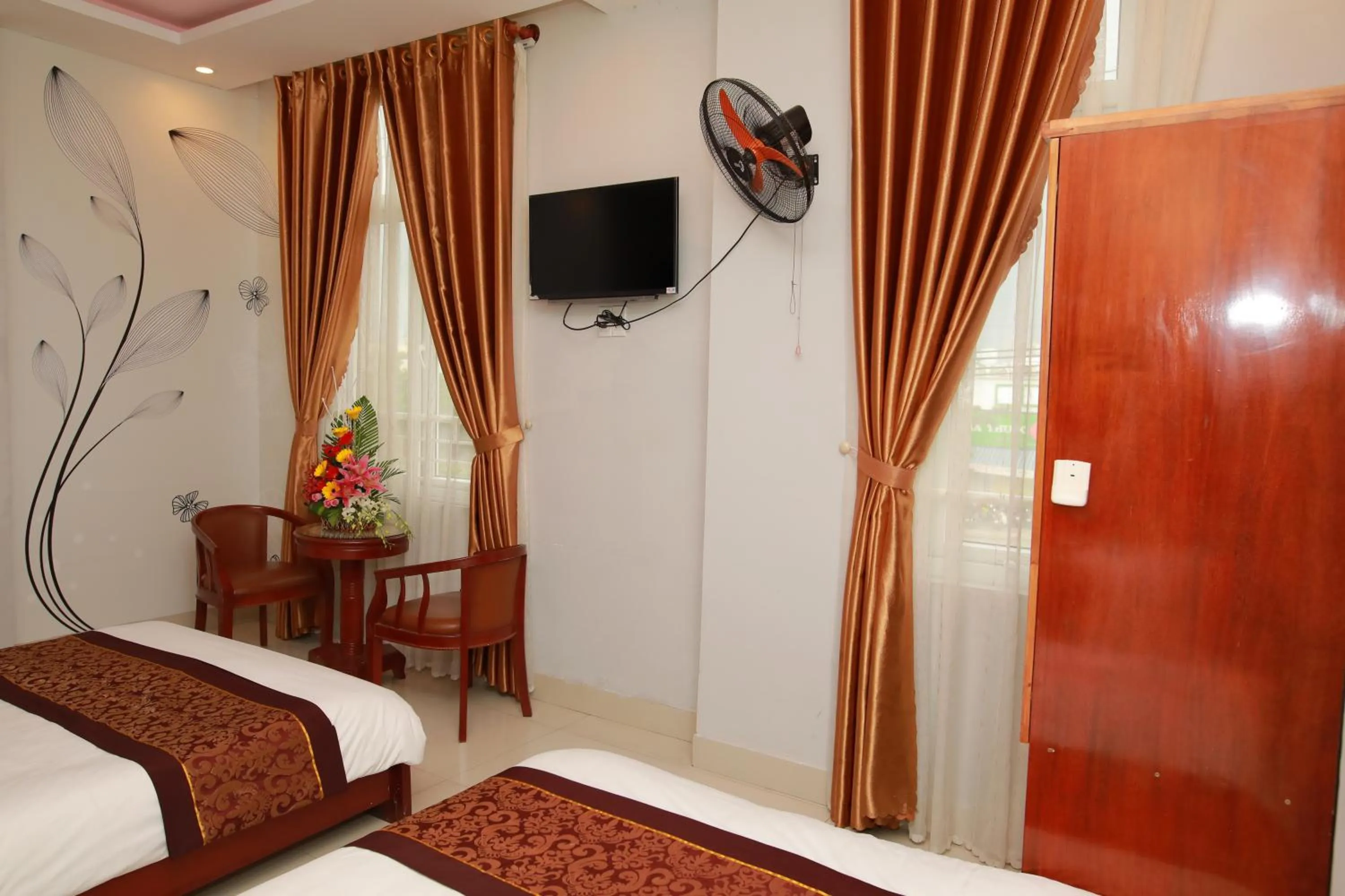Bedroom, Bed in Cong Thuong Hotel