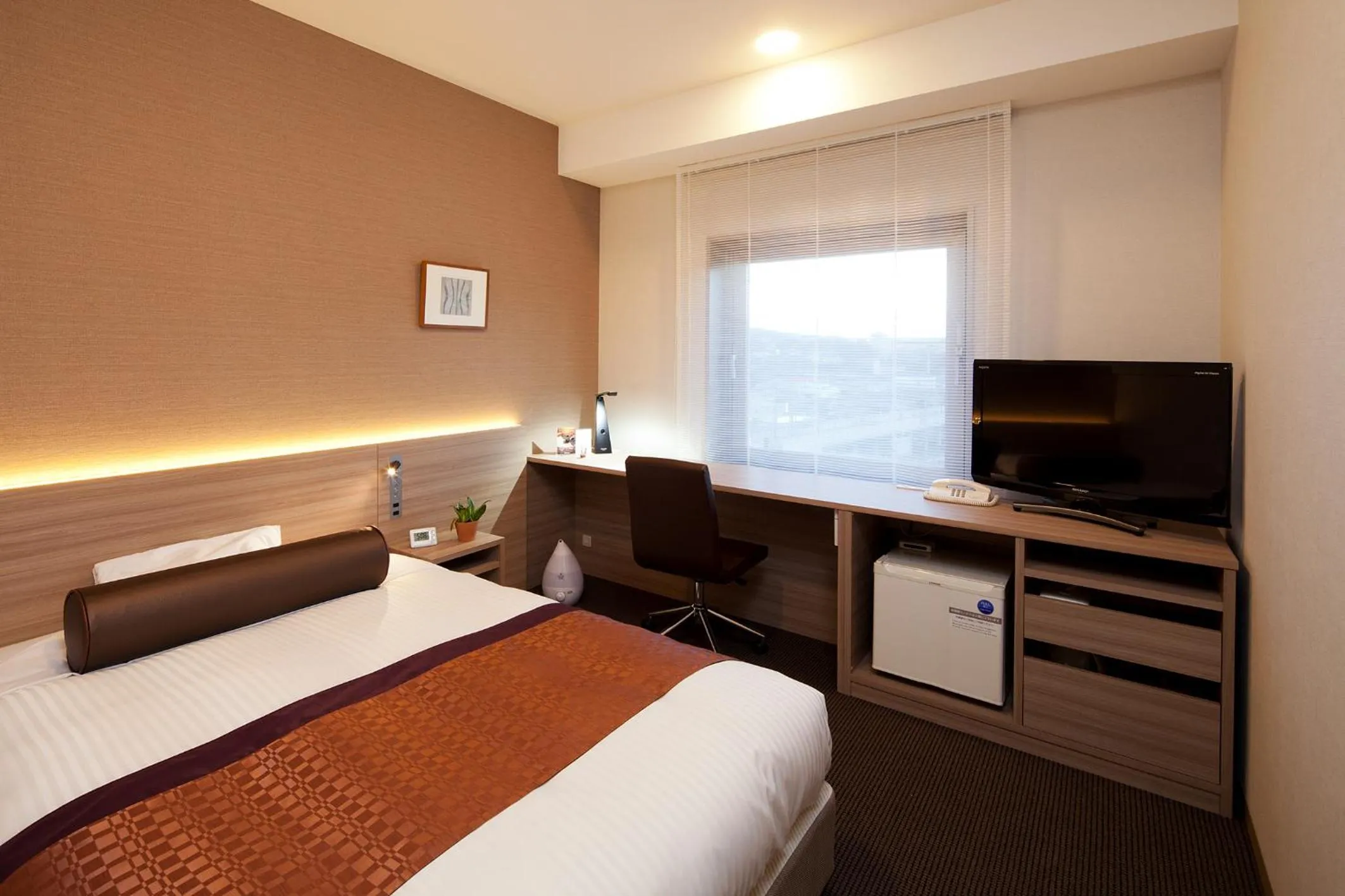 Photo of the whole room, Bed in Ueda Tokyu REI Hotel